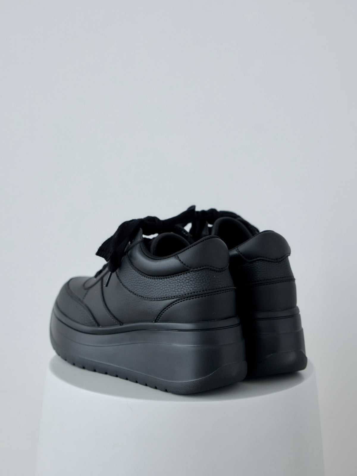 【予約】platform sneaker BLACK