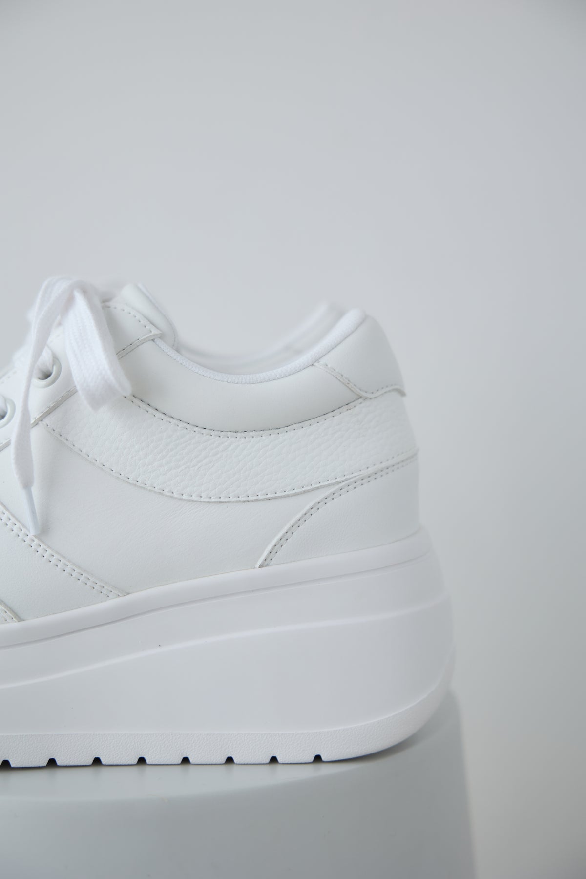 platform sneaker WHITE