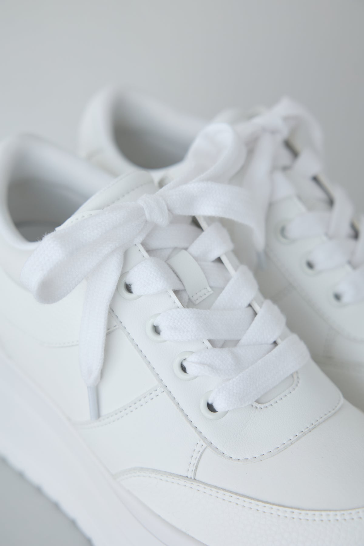 platform sneaker WHITE
