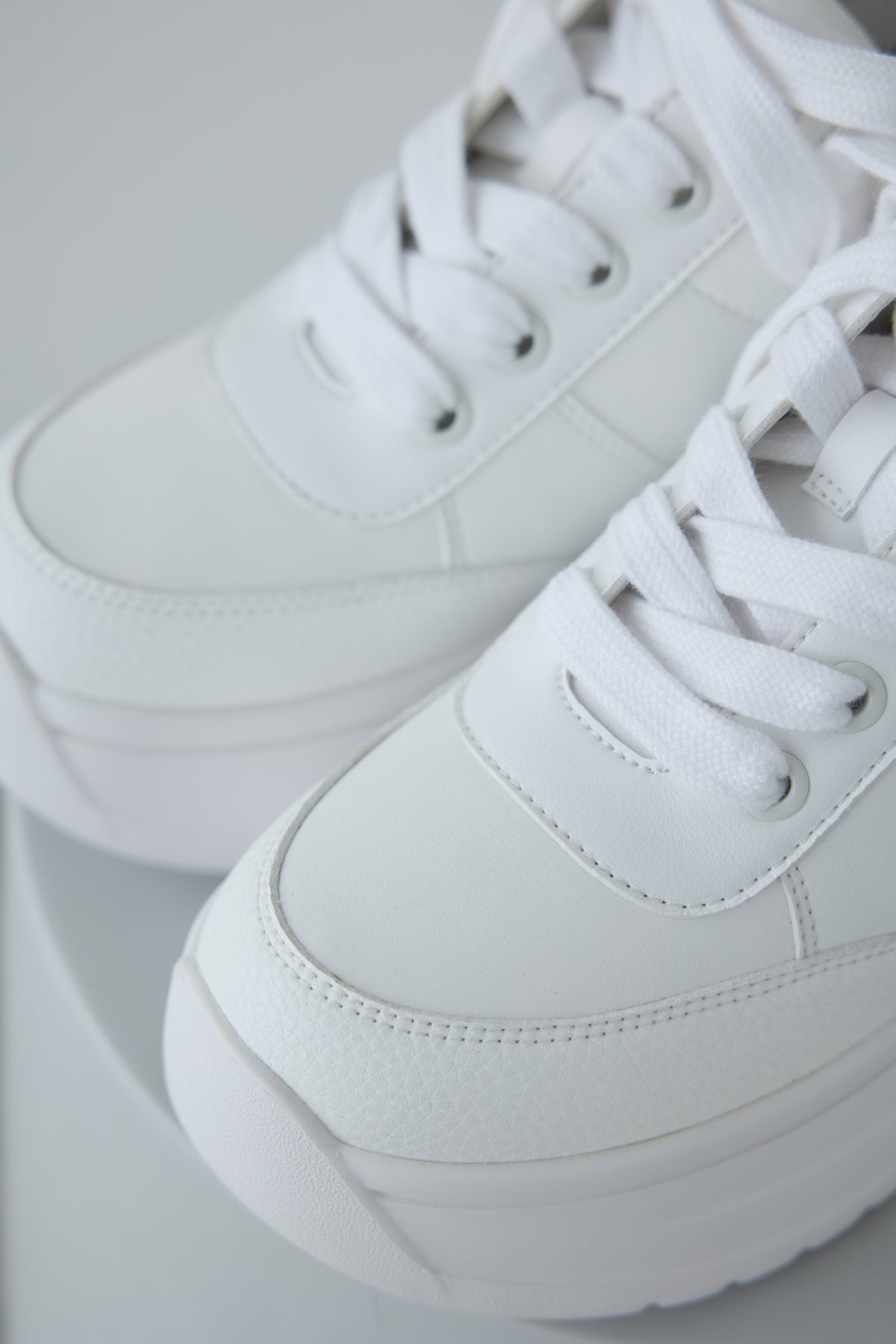 platform sneaker WHITE