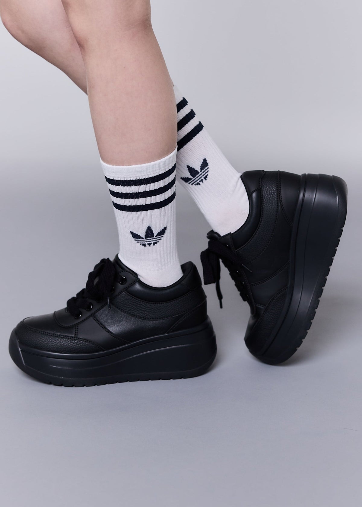 【予約】platform sneaker BLACK