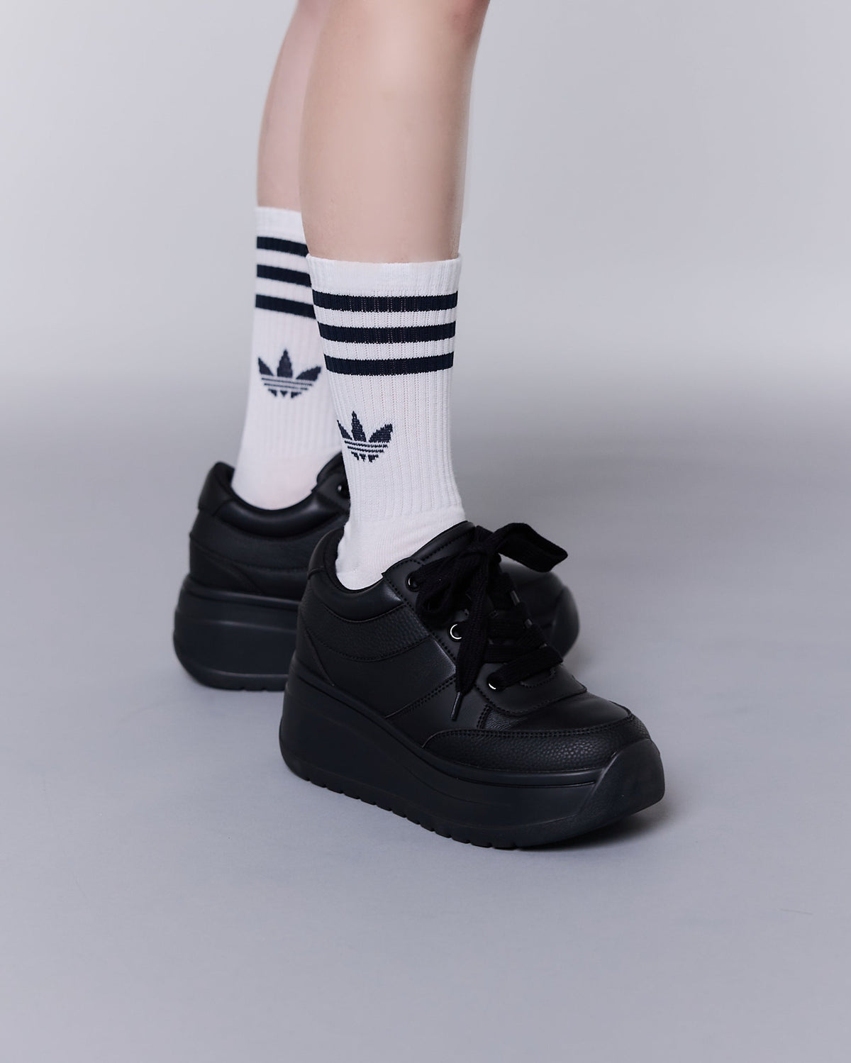 platform sneaker BLACK