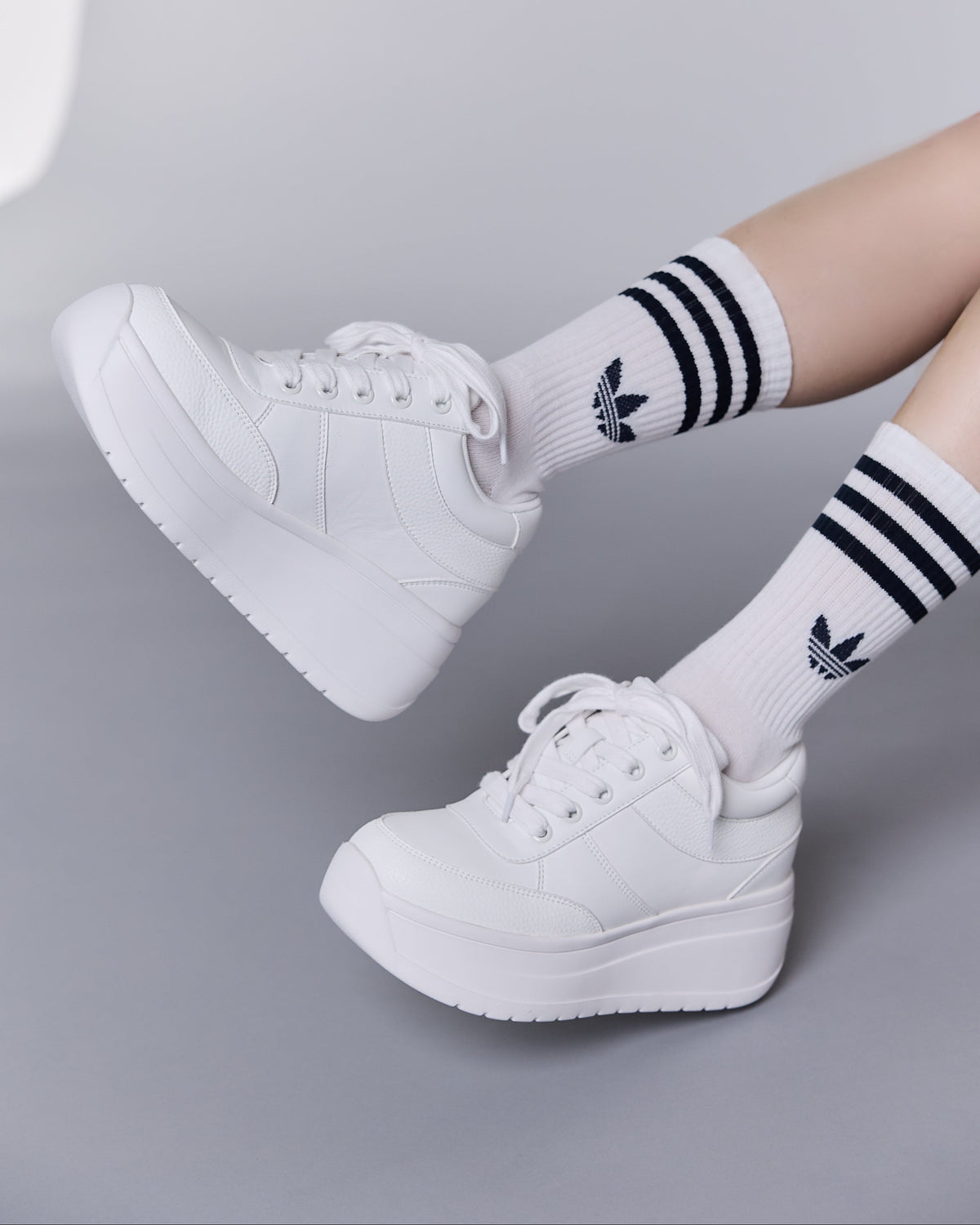 platform sneaker WHITE