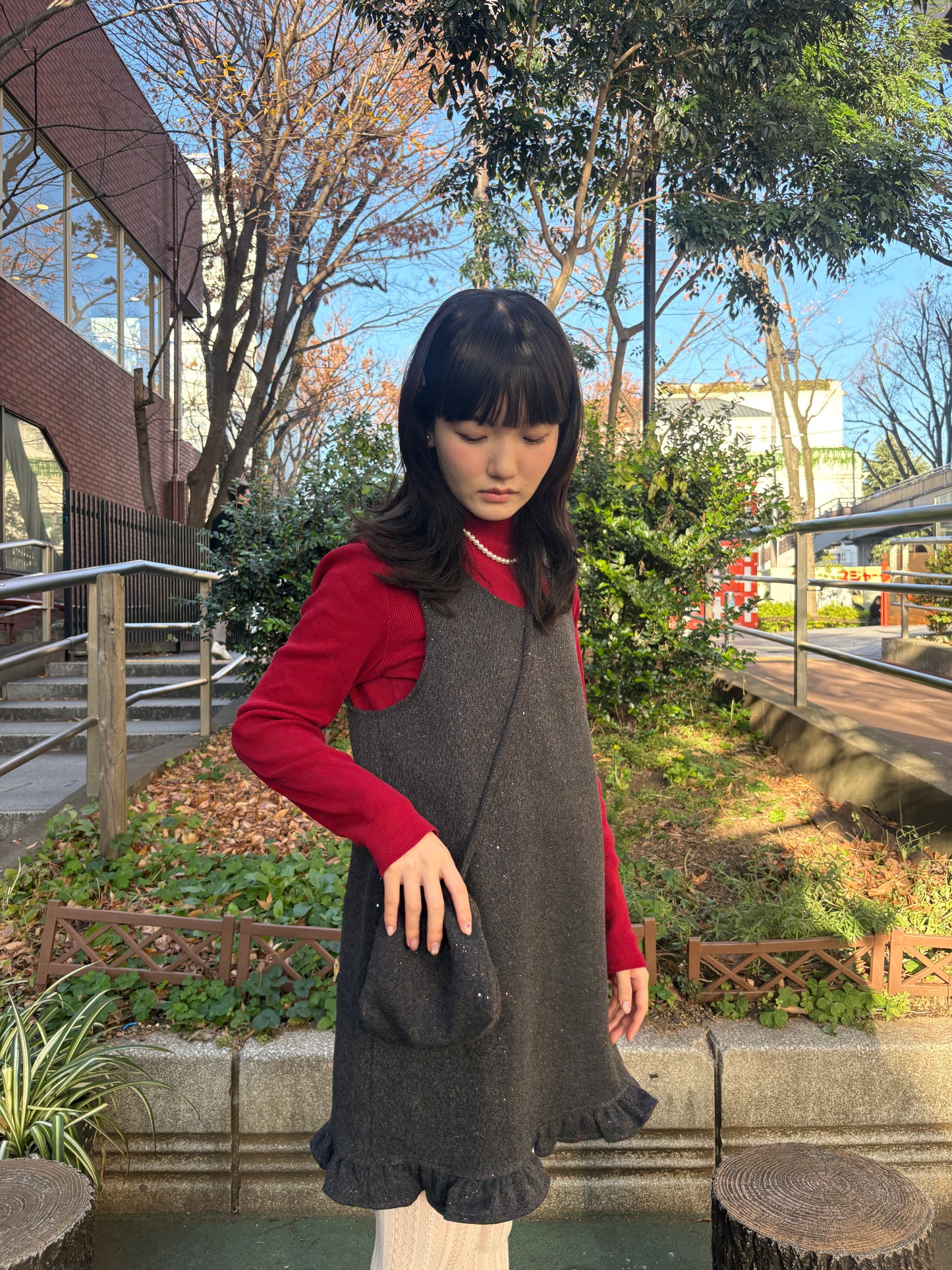 グリッターフリルワンピース&ミニバッグ DPA43724