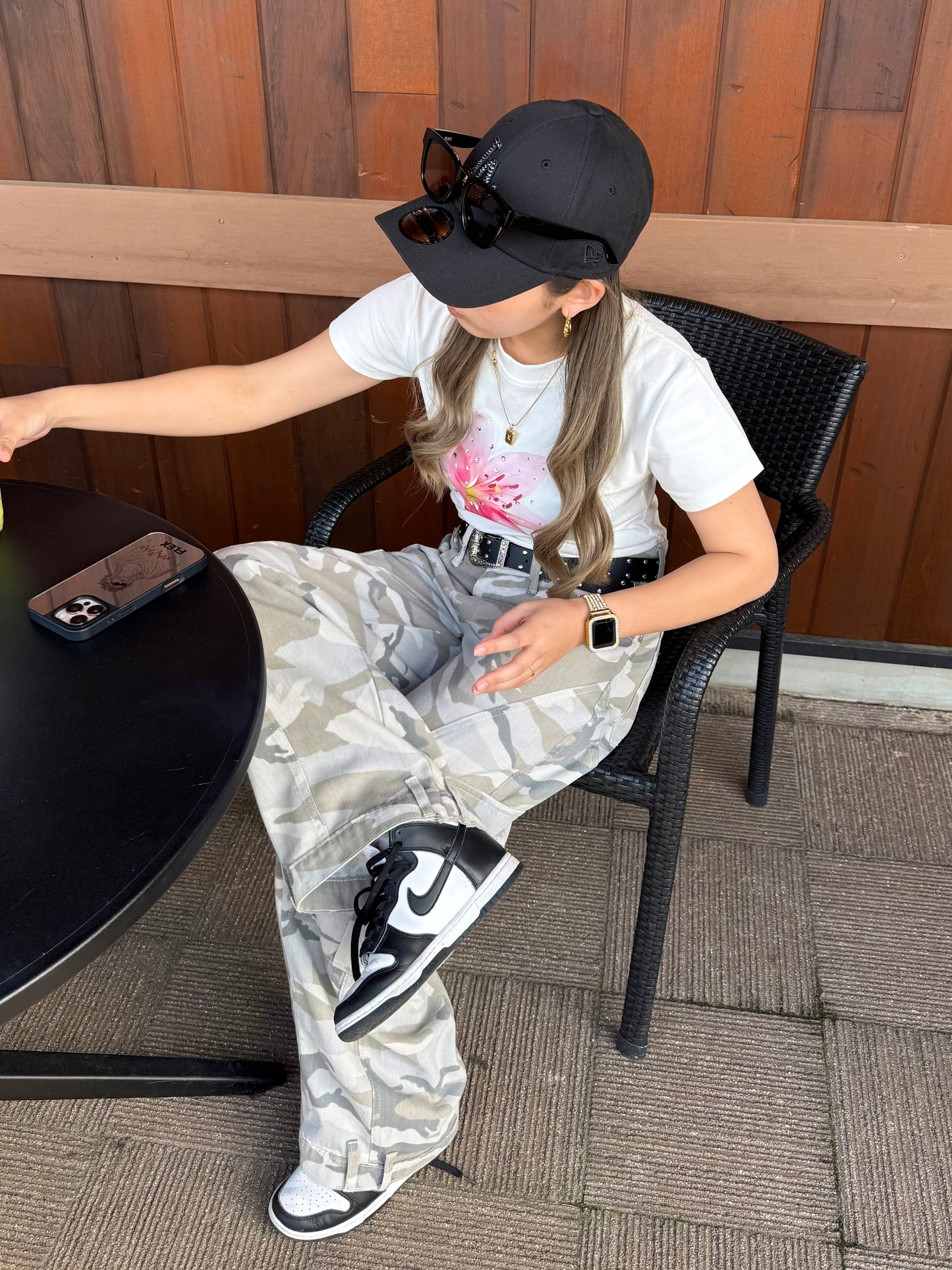 フローラルショートTシャツ DPB73625