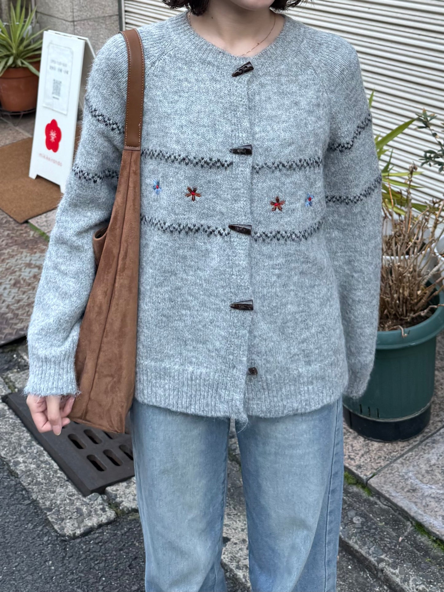 フラワーステッチカーディガン DPC03008