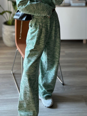 グリーンソフトパンツ DPB56084