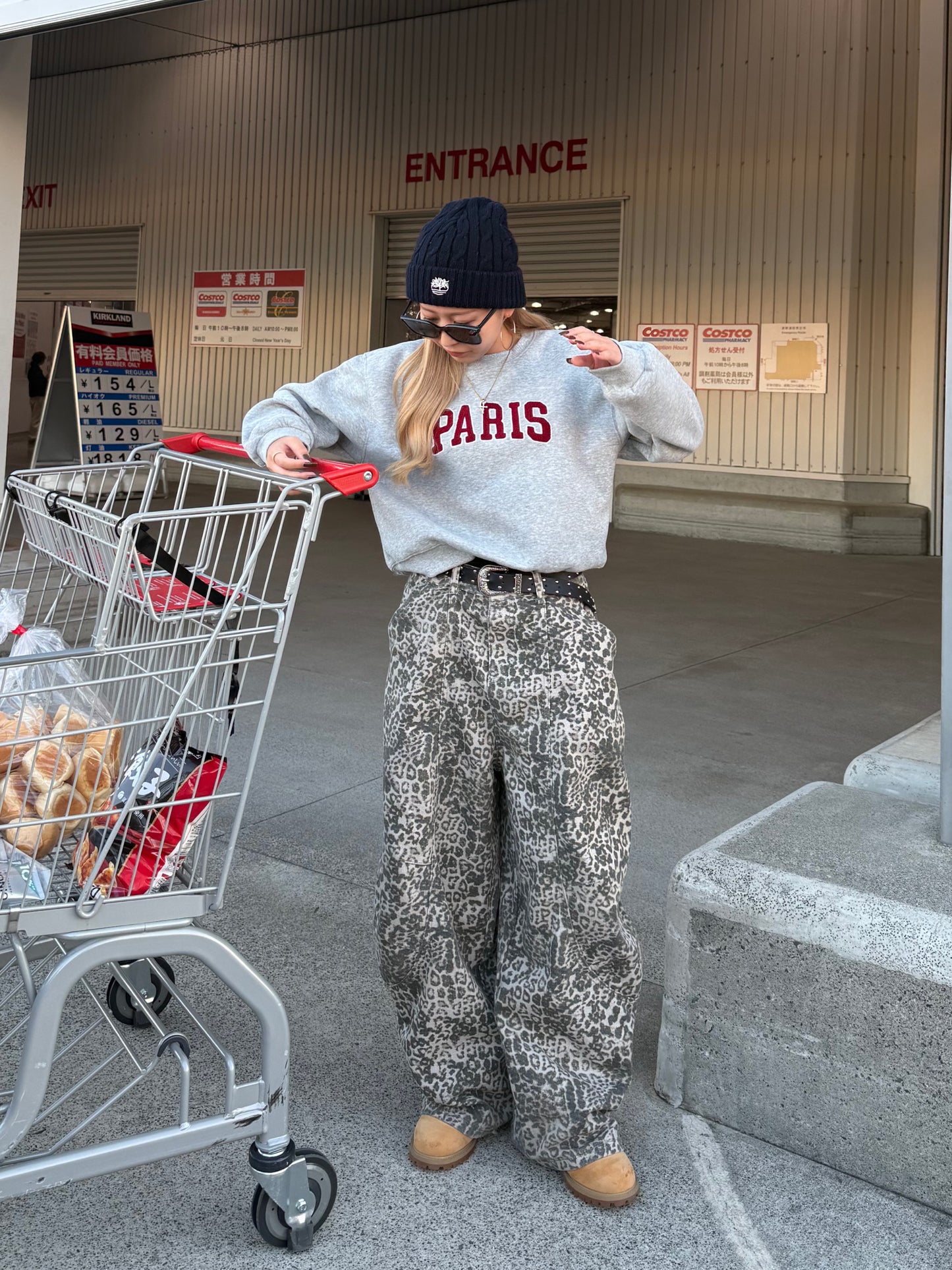 PARISスウェット DPB73518