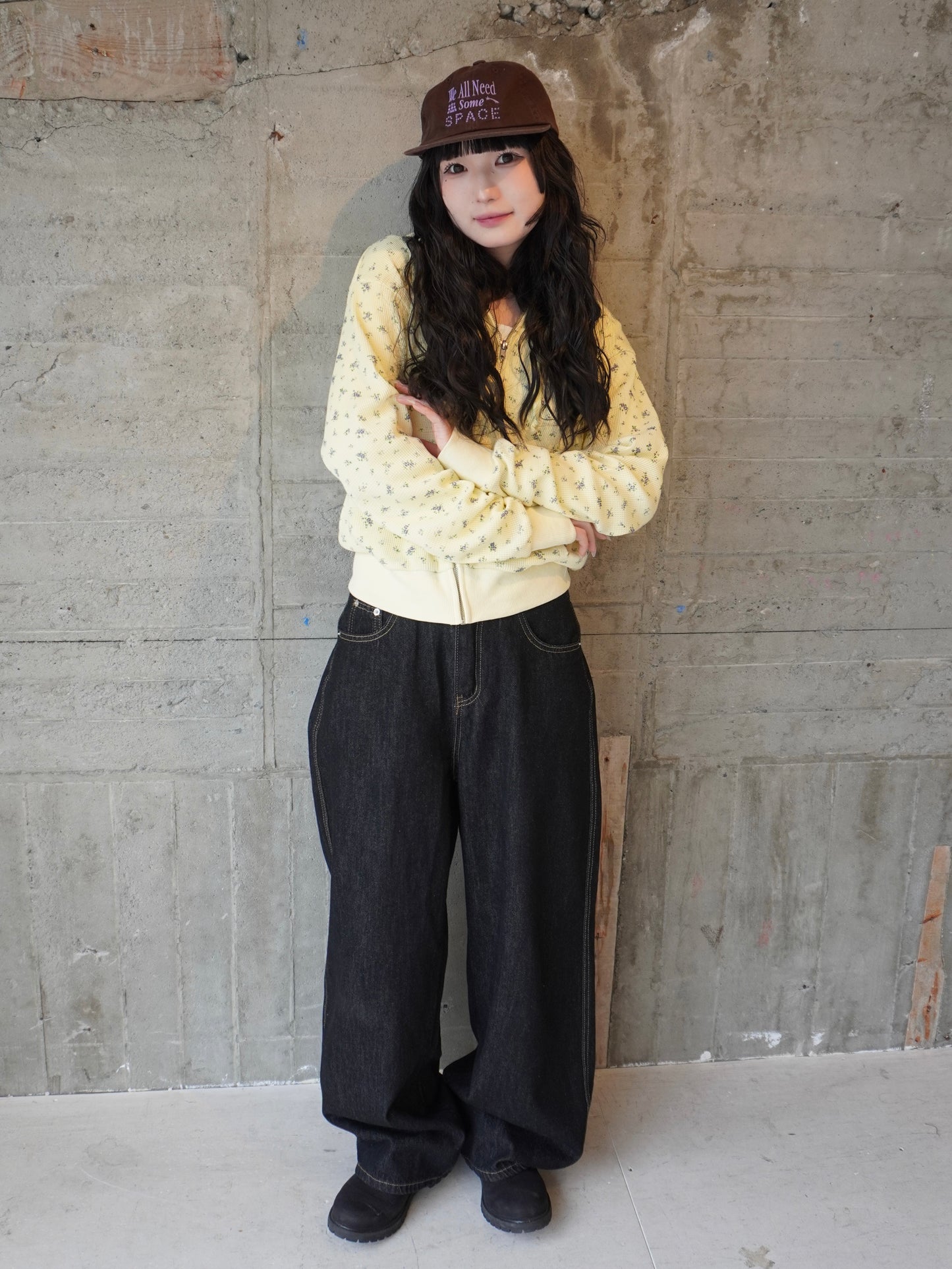 バックベルトデニムパンツ DPB85475