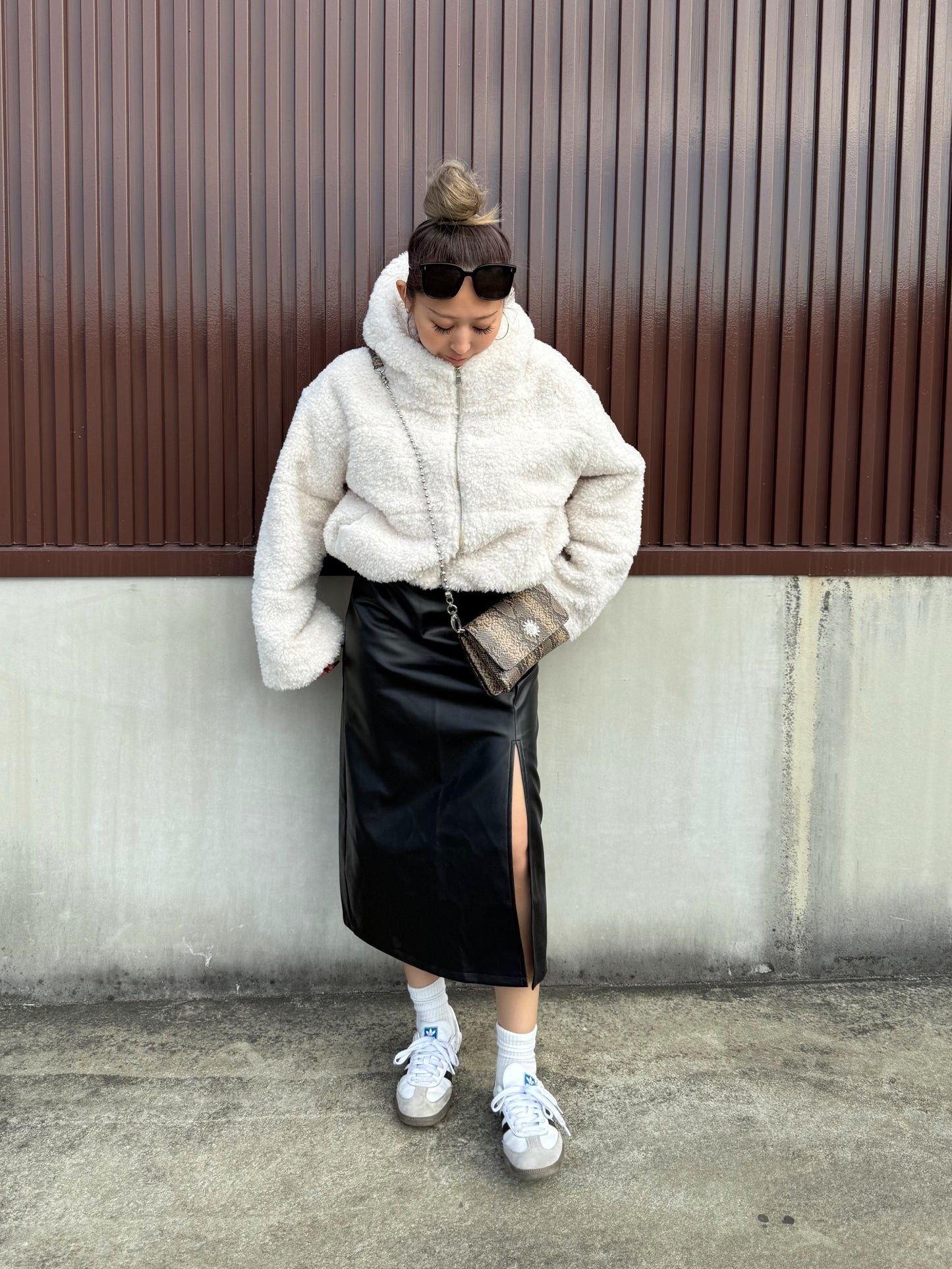 サイドカットレザーライクスカート DPB73562