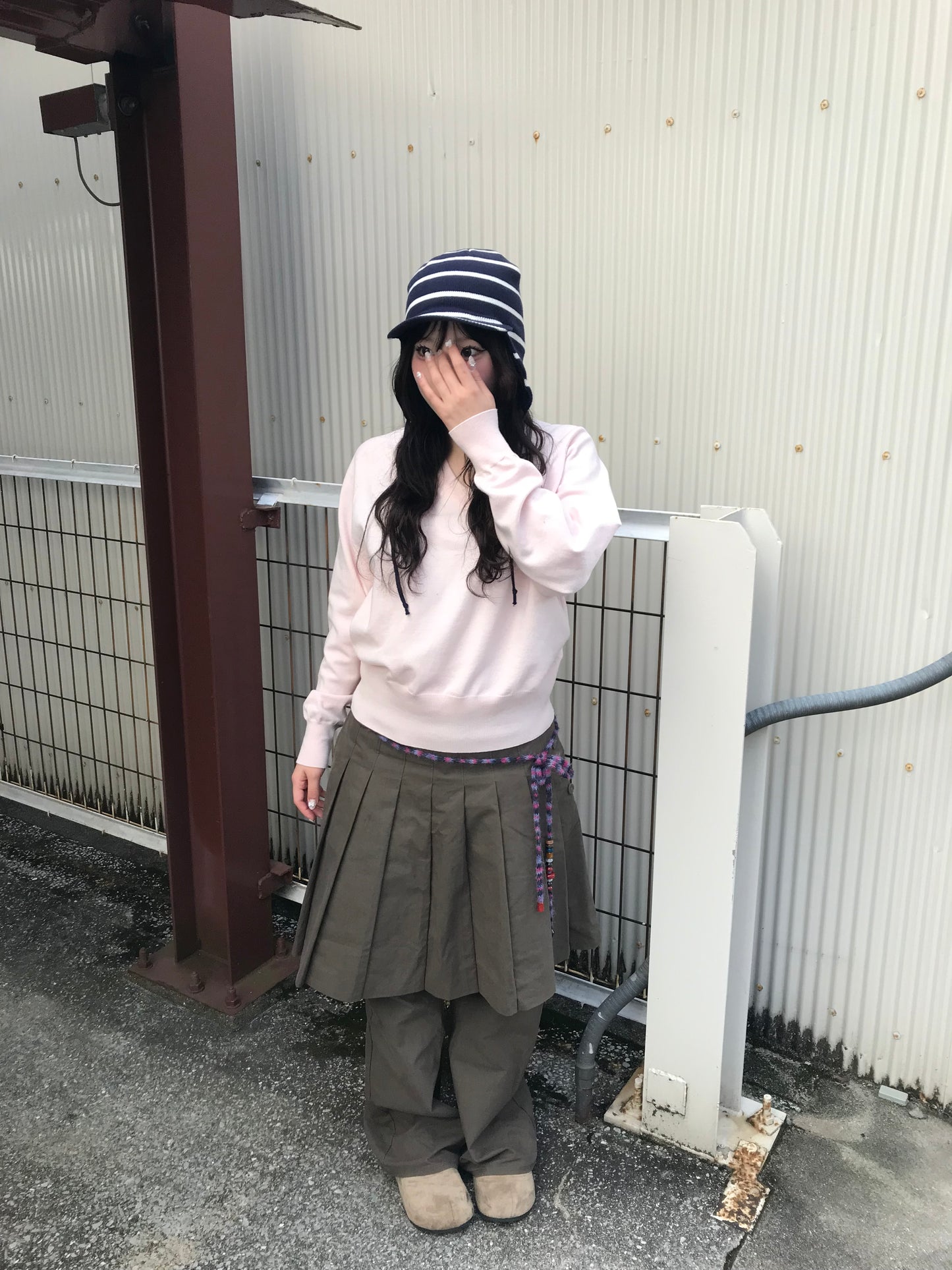 Vネックスプリングニット DPB89215