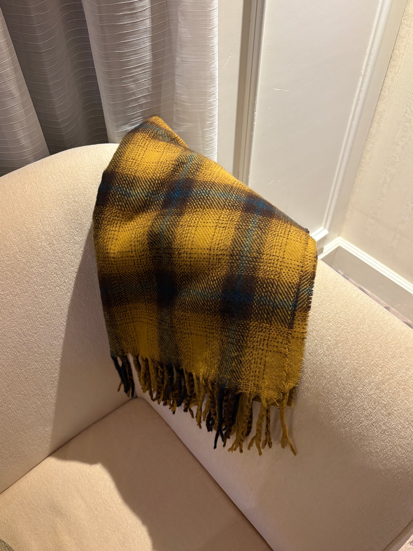 イエローチェックマフラー DPA43729