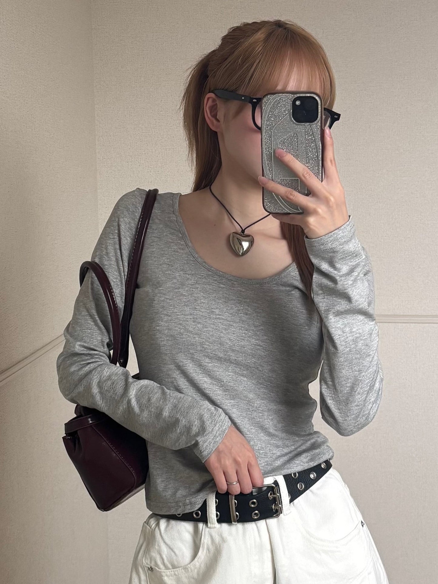 グレーラウンドネックTシャツ DPB88212