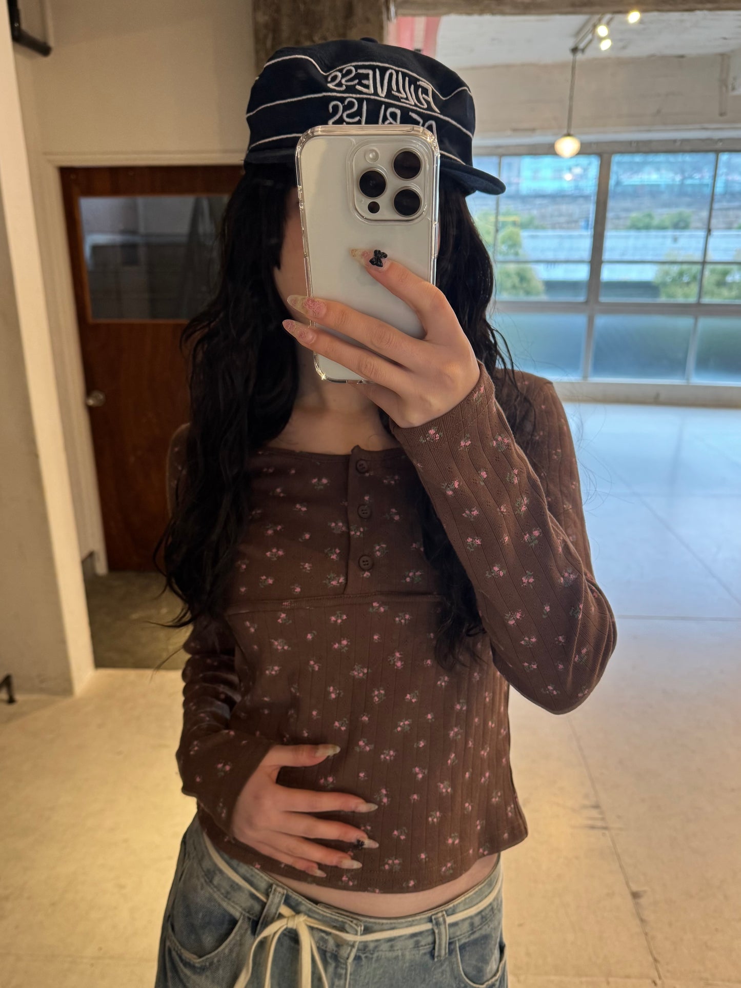 ヘンリーネックフラワーTシャツ DPB85467