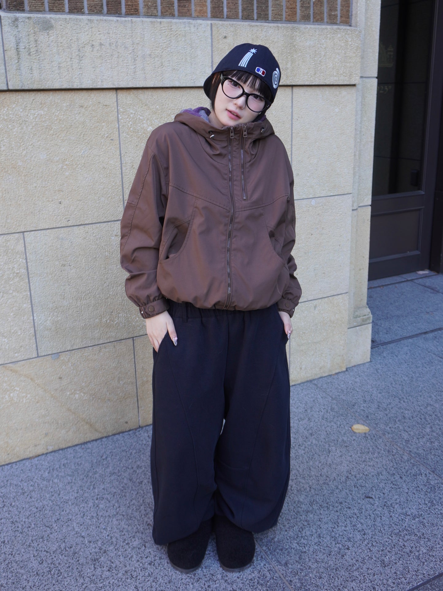 ブラウンナイロンパーカー DPB85371