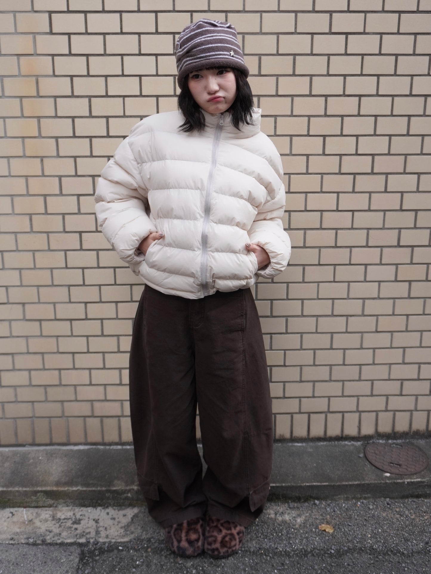 ロワーポケットブラウンカーブパンツ DPB85393