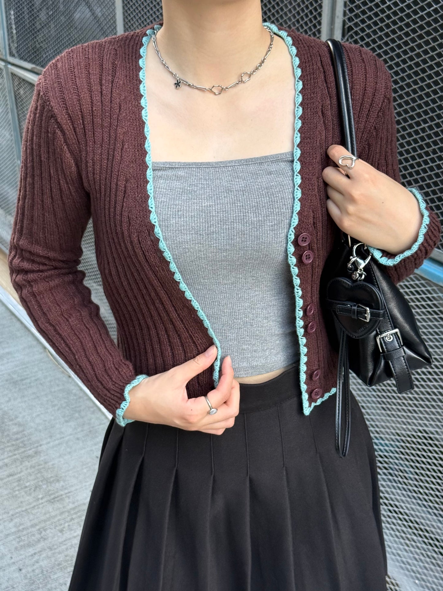 バイカラーニットトップス DPB93014