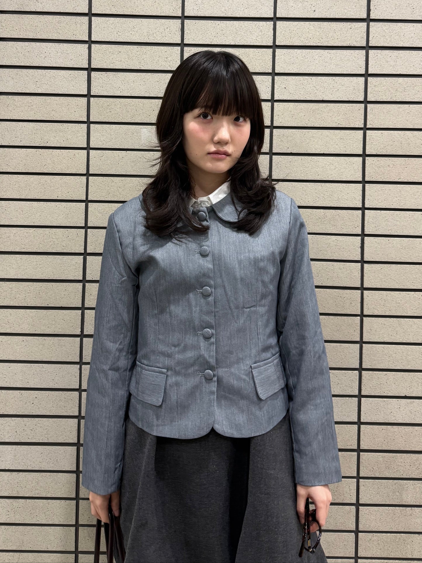 ライトグレーショートスーツジャケット DPA43706