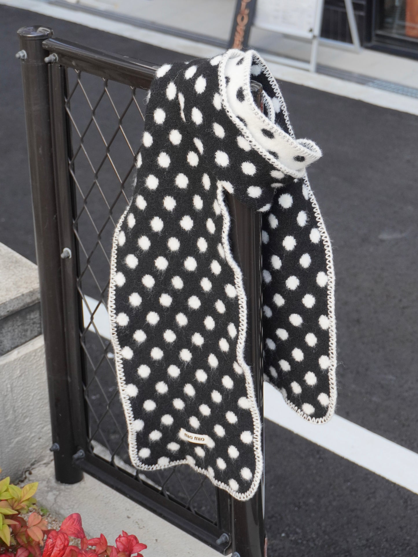 ドットバイカラーマフラー DPB85384