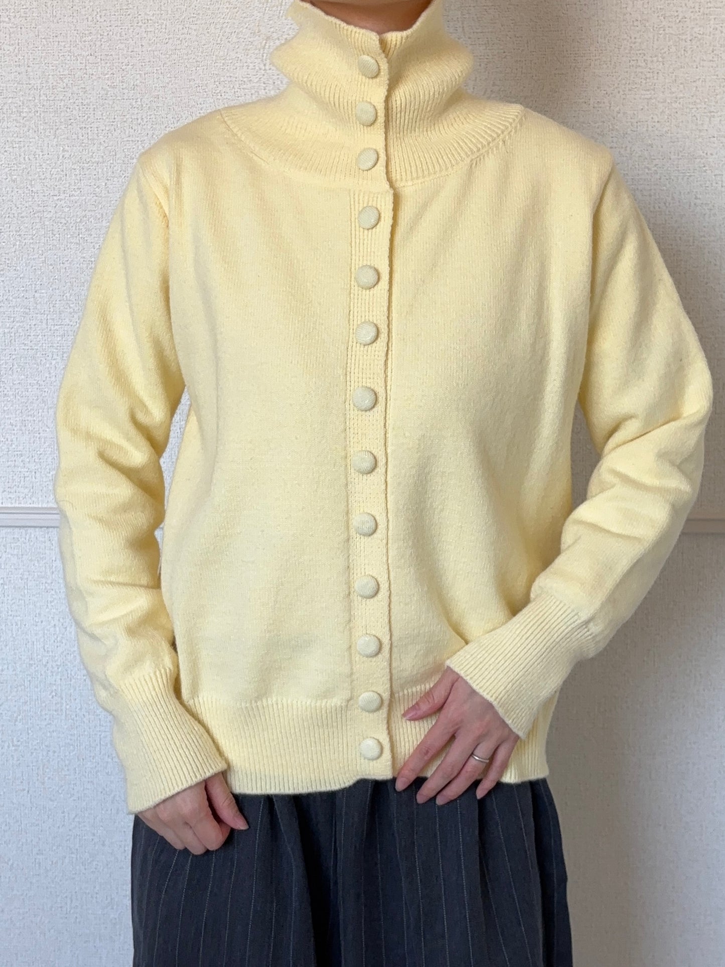 イエローボタンニットカーディガン DPB88191