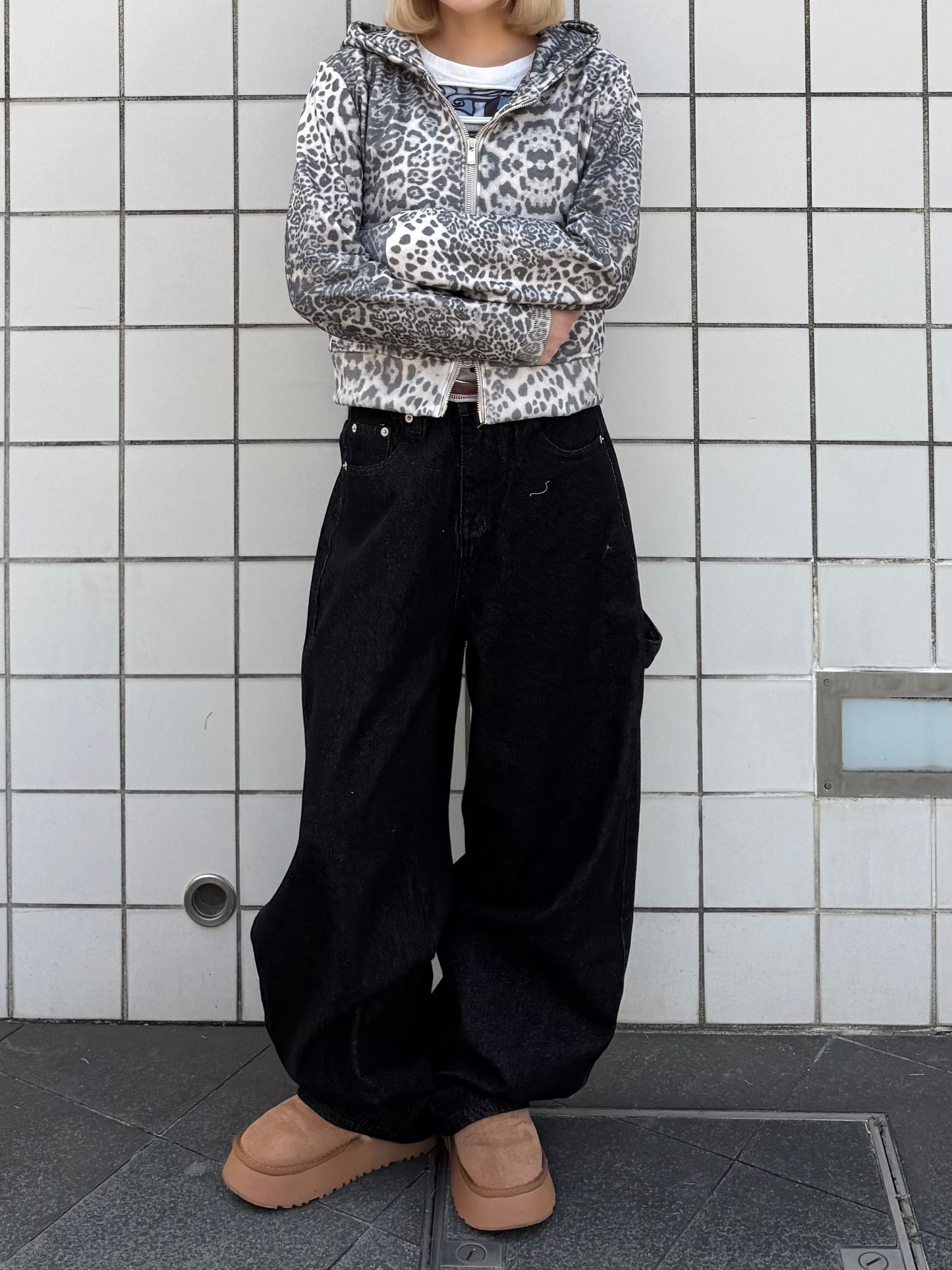 バッククロスデザインデニムパンツ DPB86182