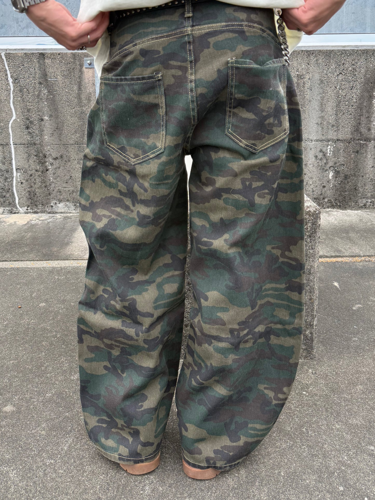 【即納】カモフラカーブシルエットパンツ DPB90226S