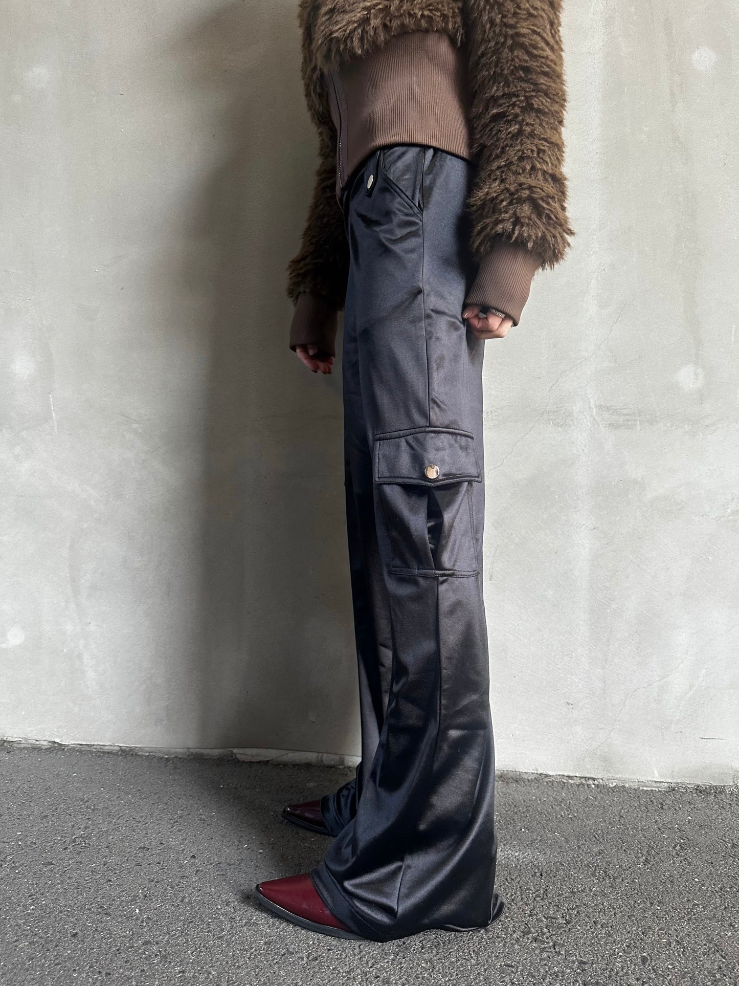 サテンブーツカットパンツ DPB26485
