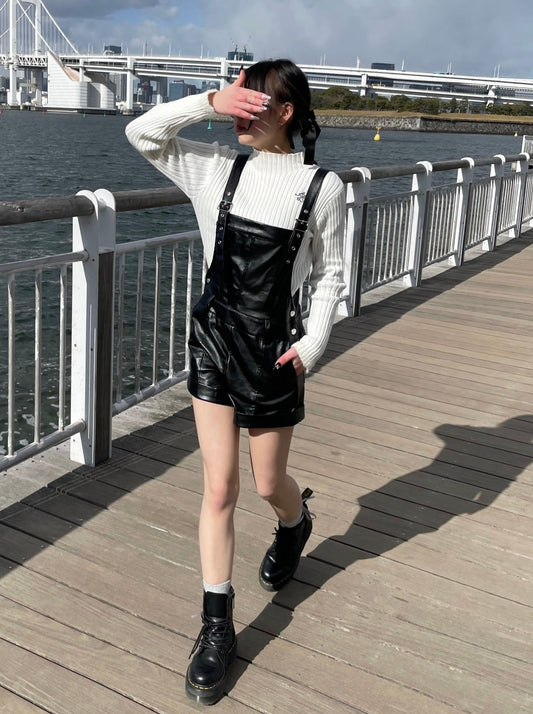フェイクレザーサロペット DPB68022