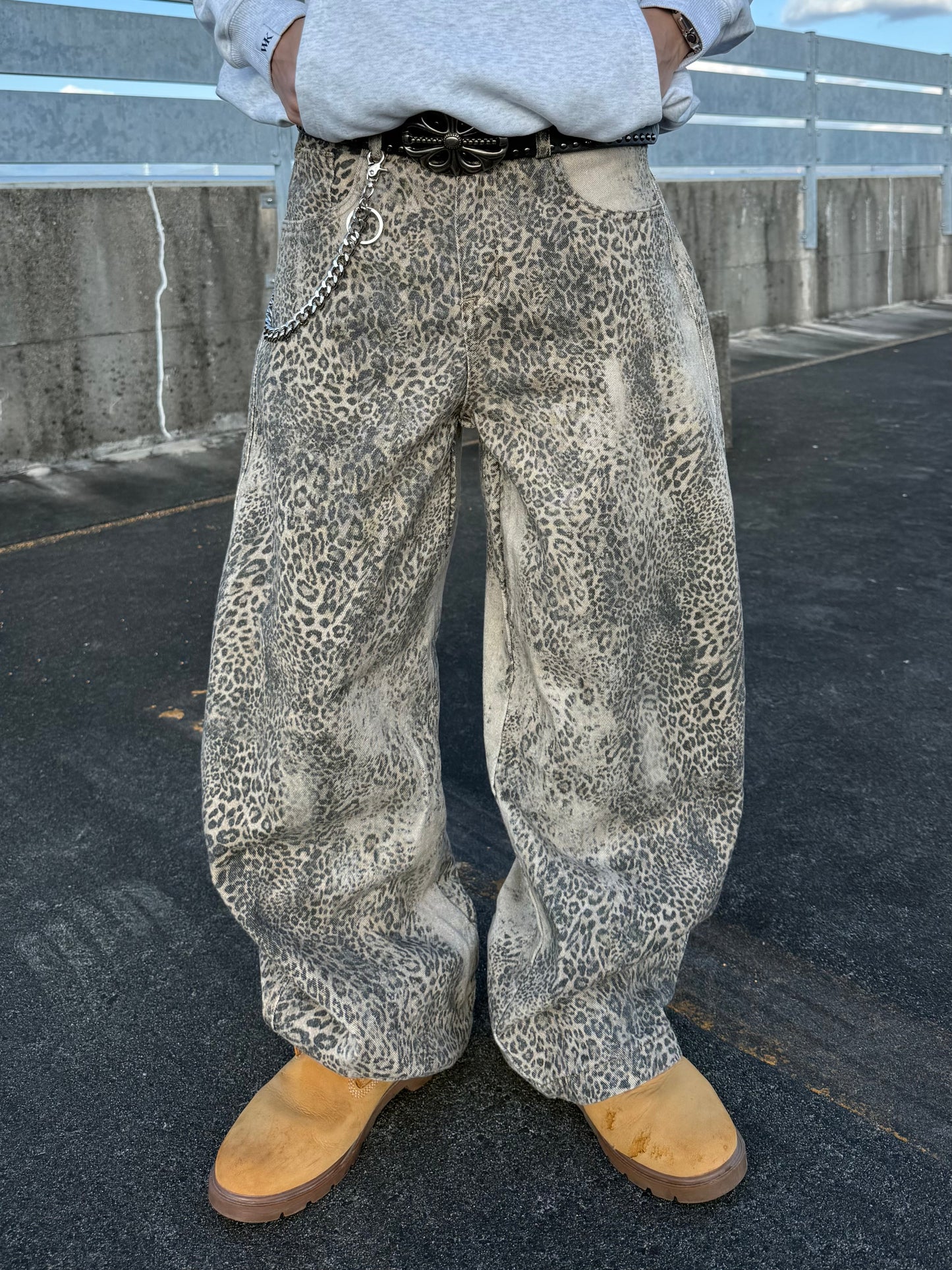 ダメージレオパードデニムパンツ DPB73528