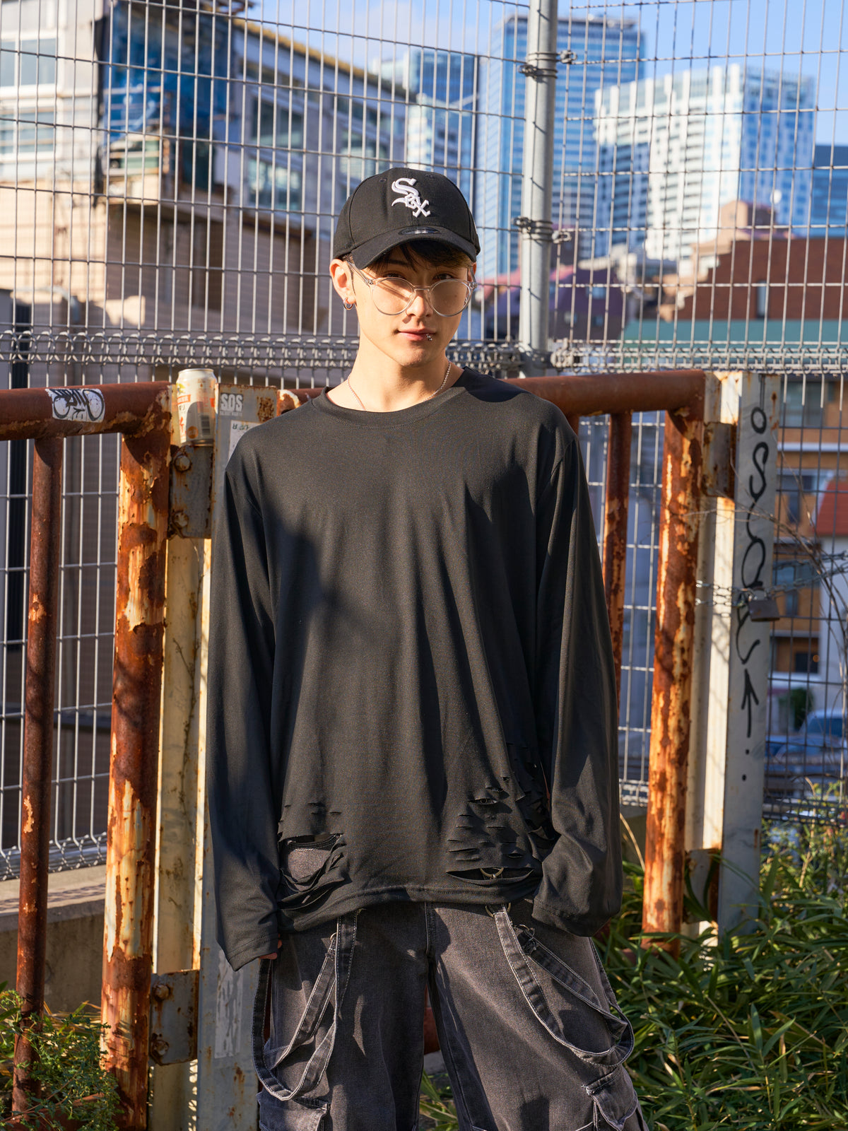 ブラックダメージTシャツ SPA08021 – CRAMMY