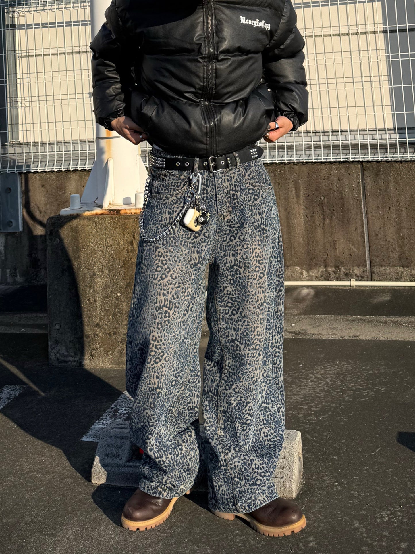 ブルーレオパードデニムパンツ DPB90077