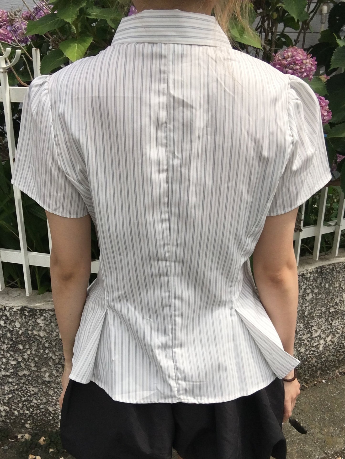 ラウンドカラーガーリーシャツ DPC09028