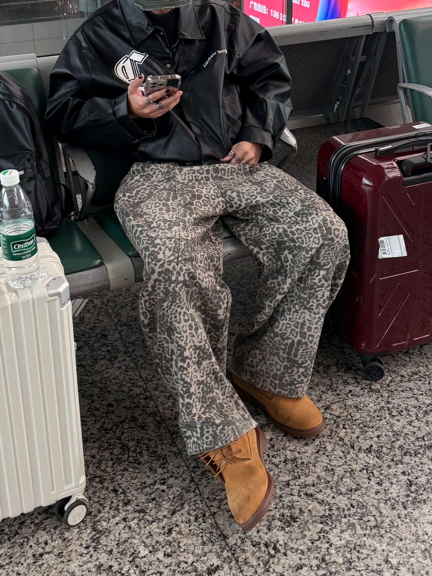 ライトグレーレオパードパンツ DPB90013