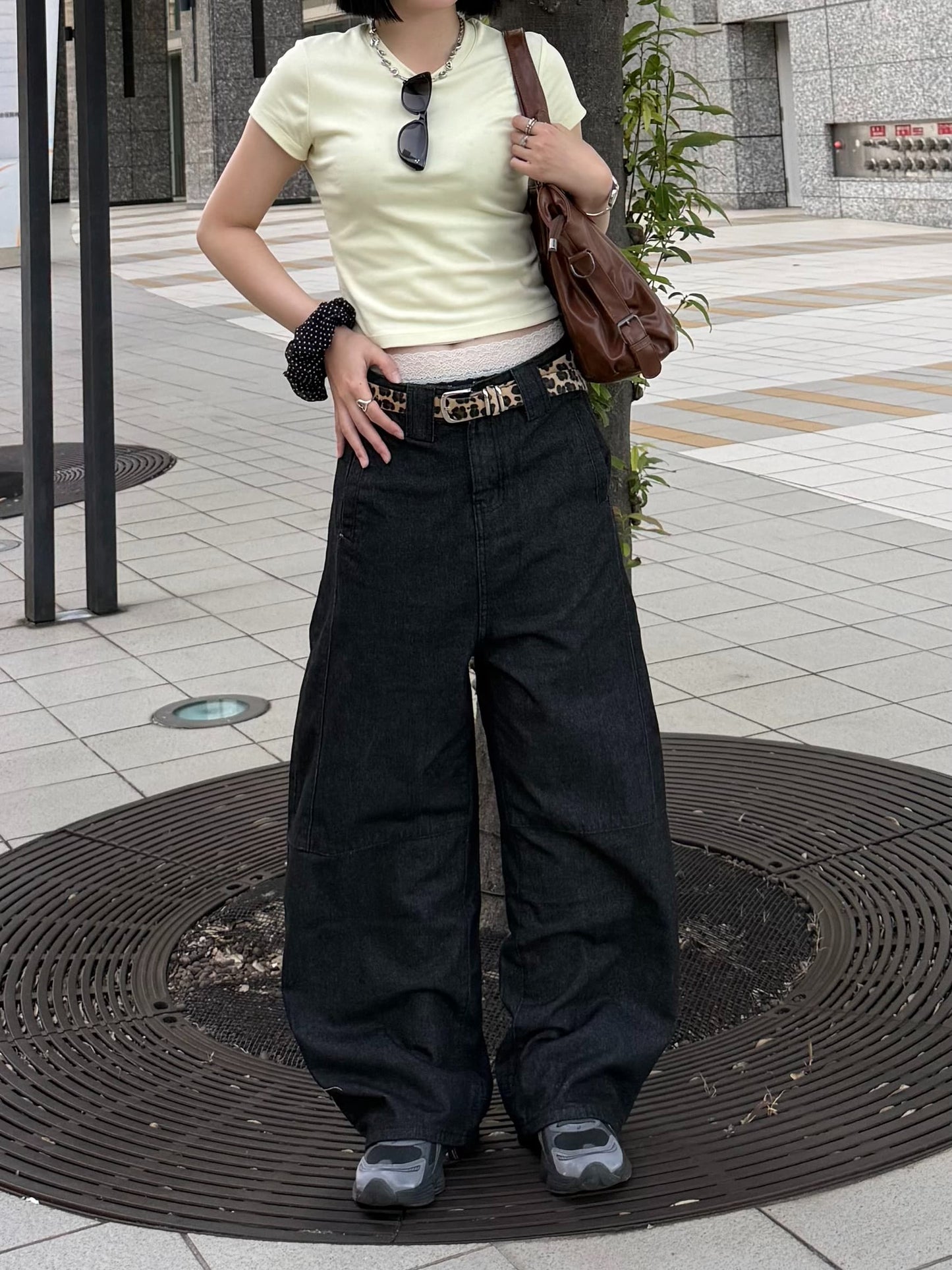 ブラックバギーデニムパンツ DPB93125