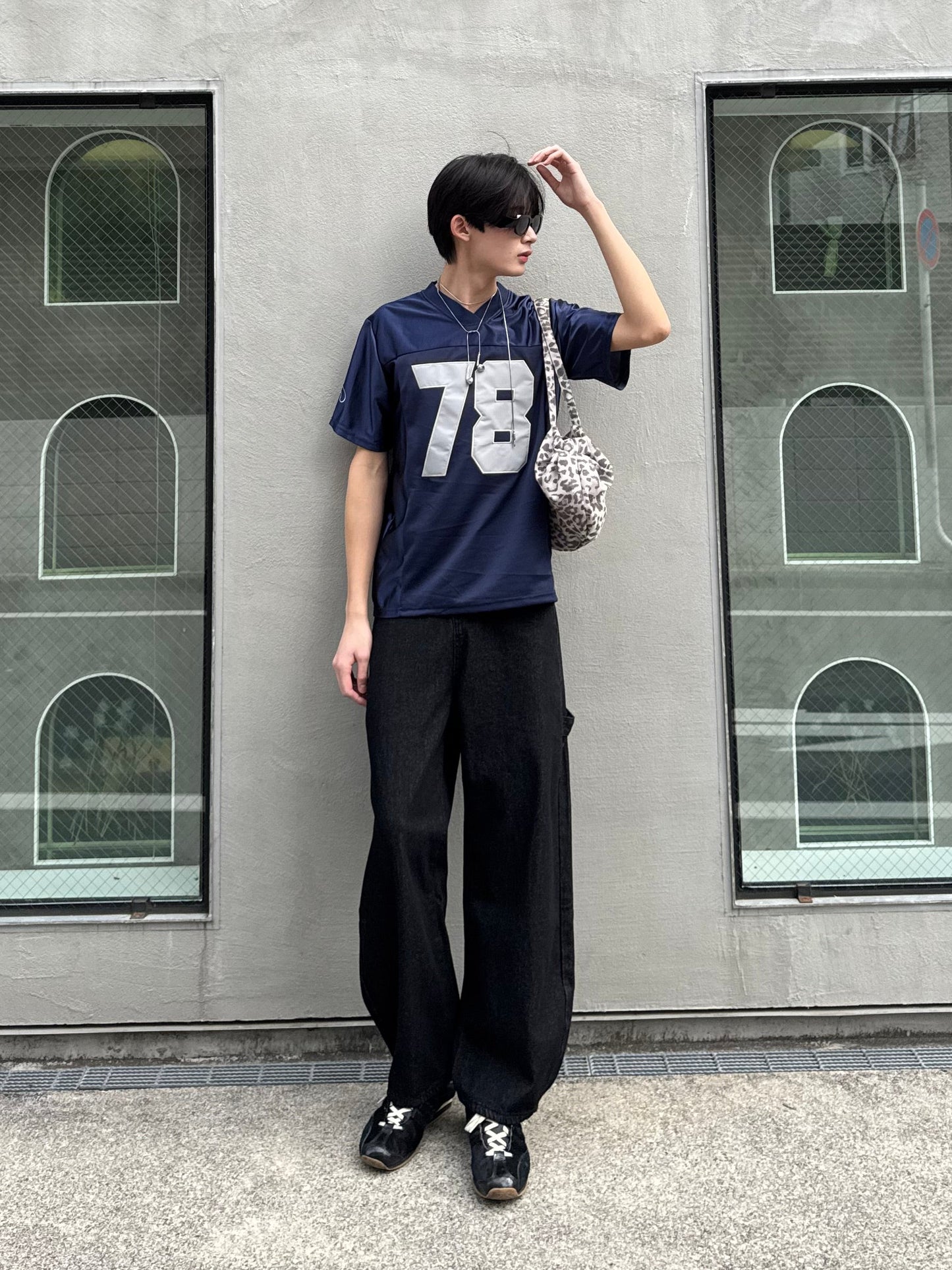 ダーククロスロゴデニムパンツ DPC05034