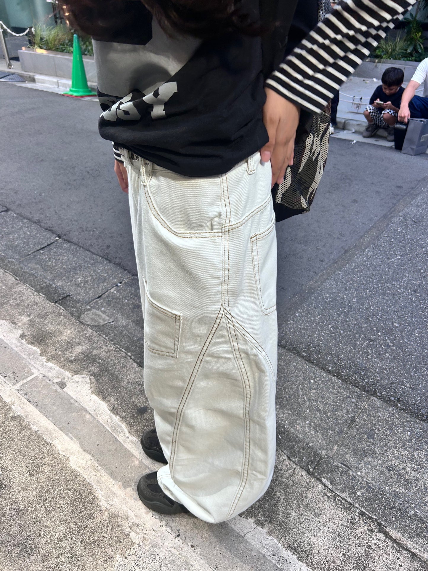 ステッチホワイトバルーンパンツ DPB92005