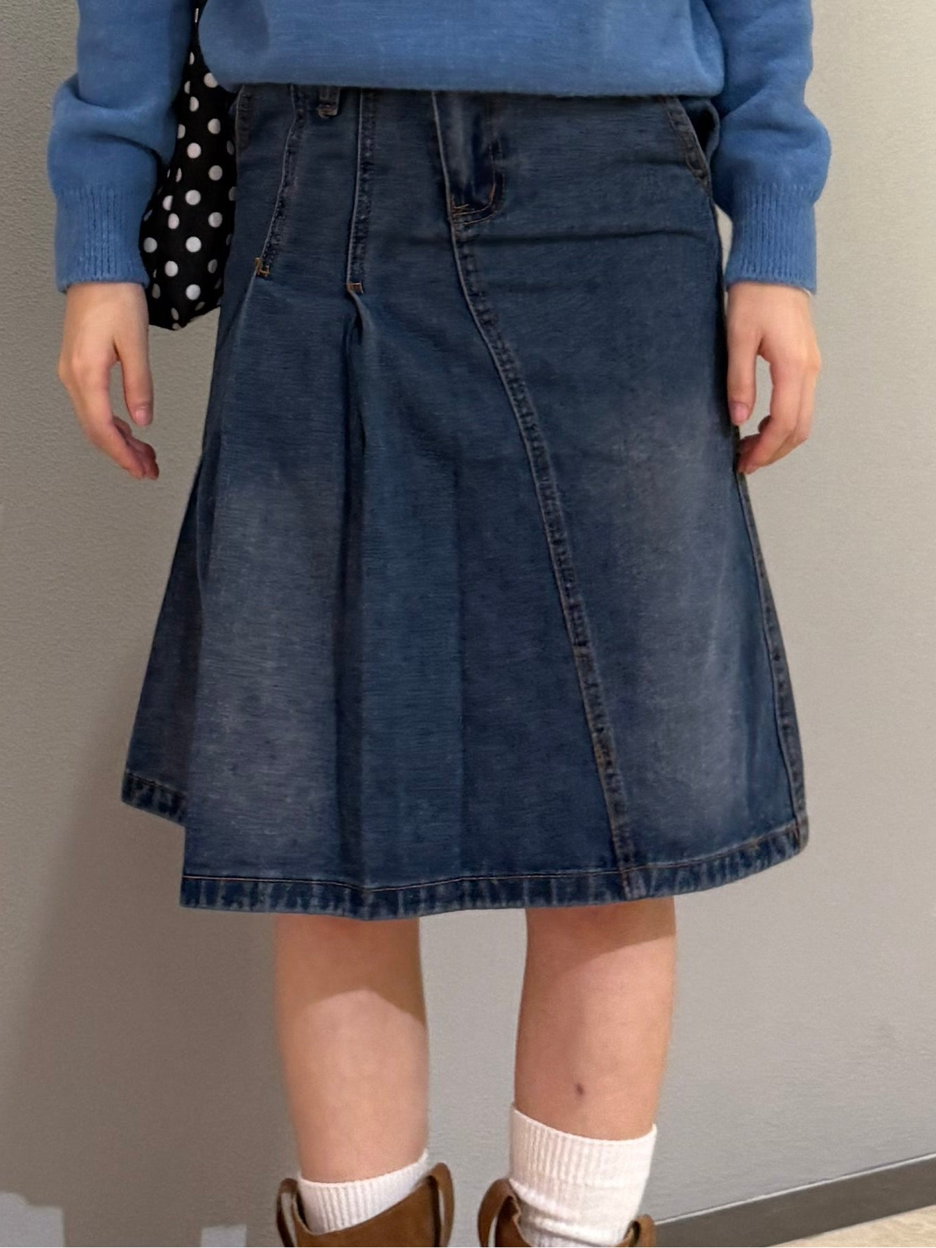 ユニークプリーツデニムスカート DPA43704