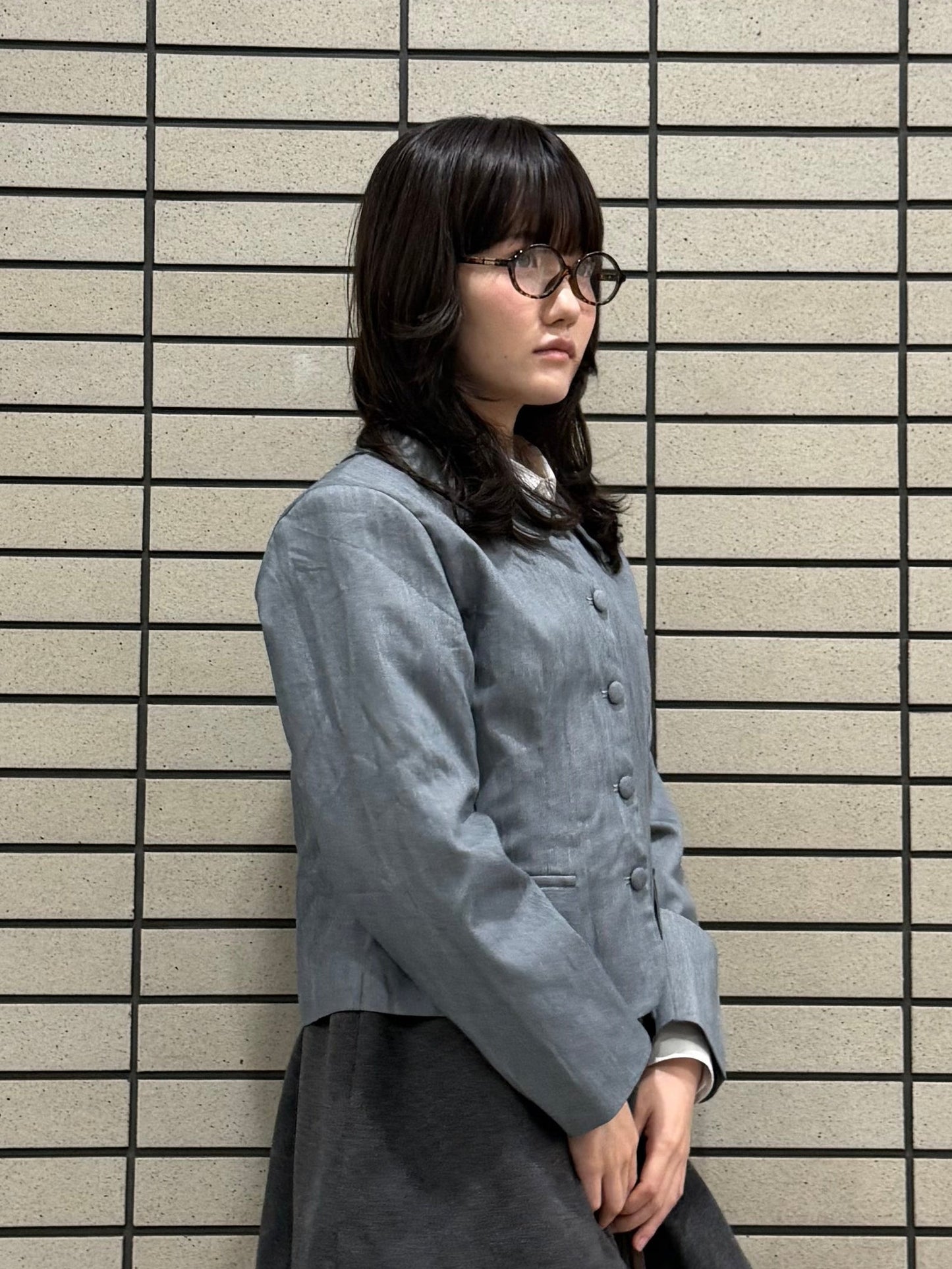 ライトグレーショートスーツジャケット DPA43706