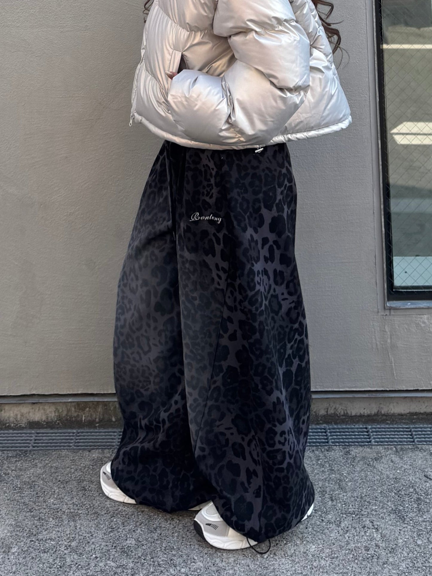 ウォッシュドレオパードスウェットパンツ DPB86171