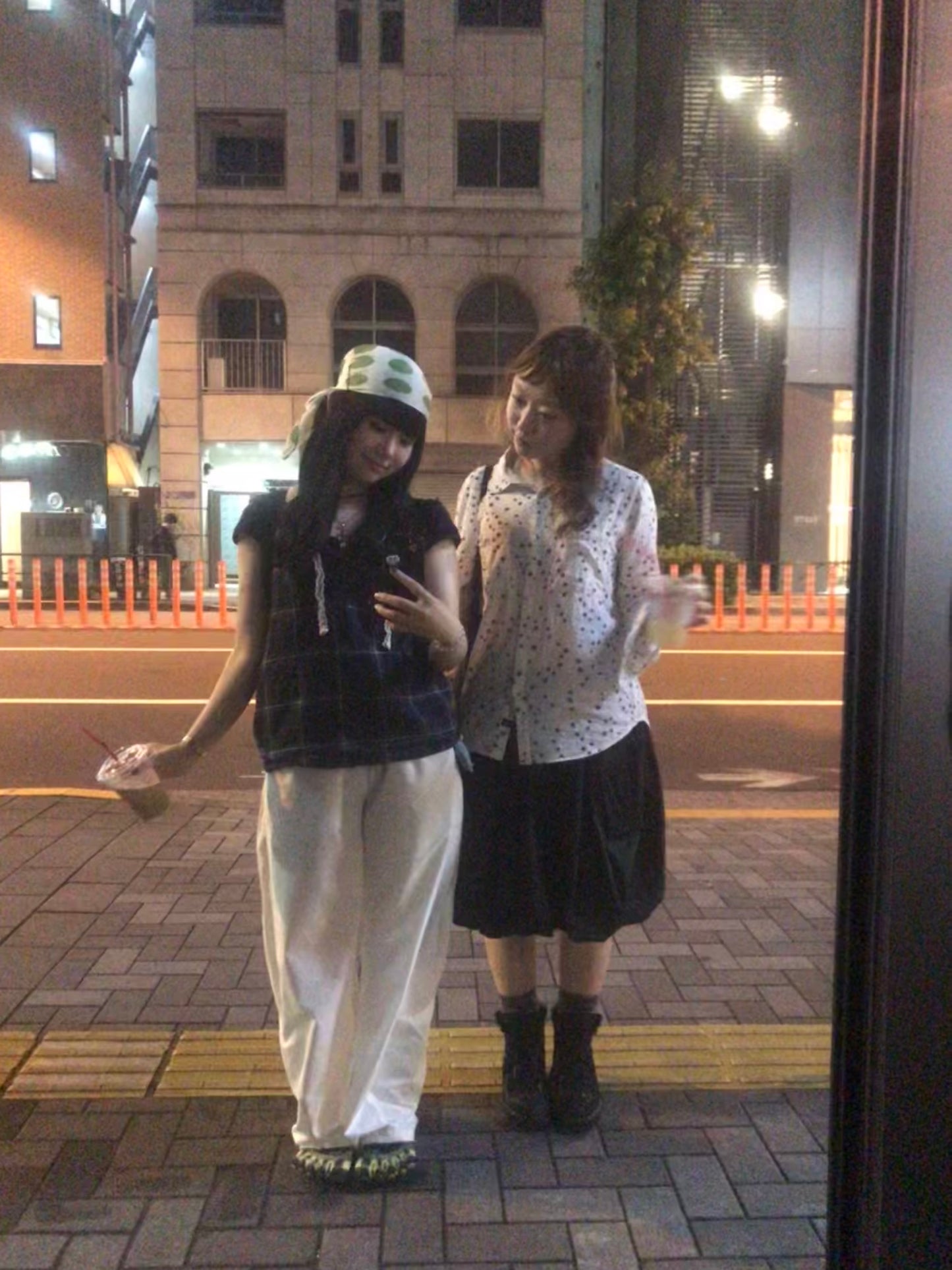 カーブバルーンホワイトパンツ DPC04092