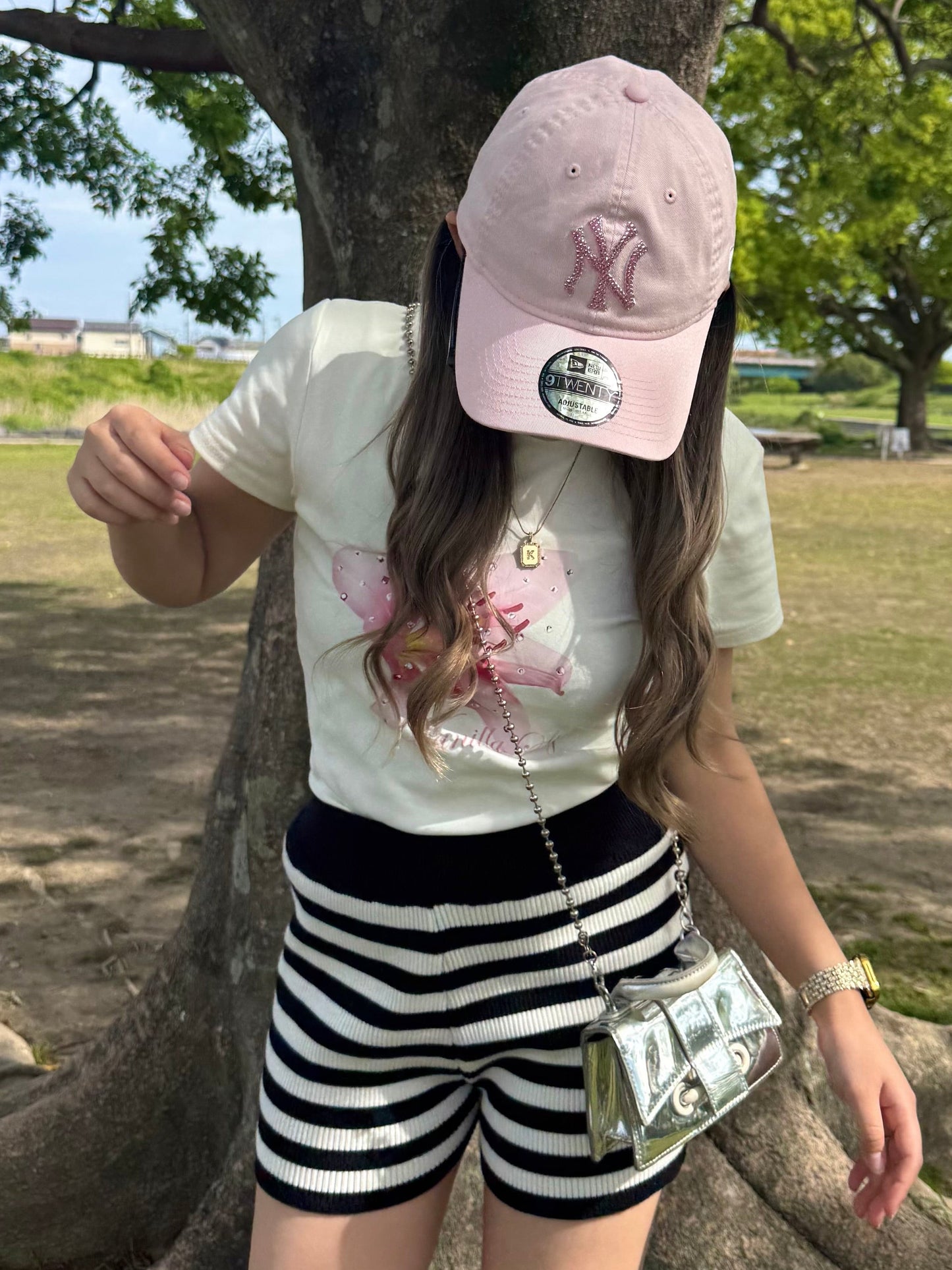 フローラルショートTシャツ DPB73625