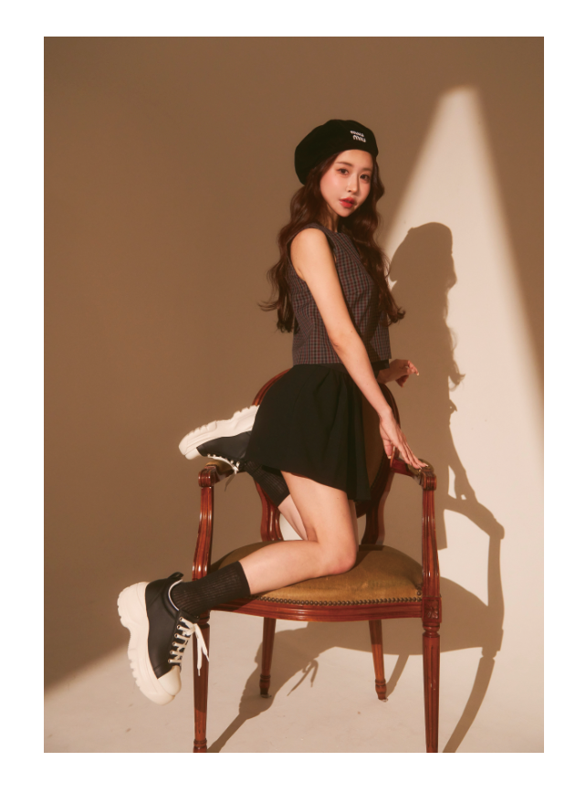 CRAMMY 鈴木亜美プロデューススニーカー CRAMMY 鈴木亜美プロデューススニーカー