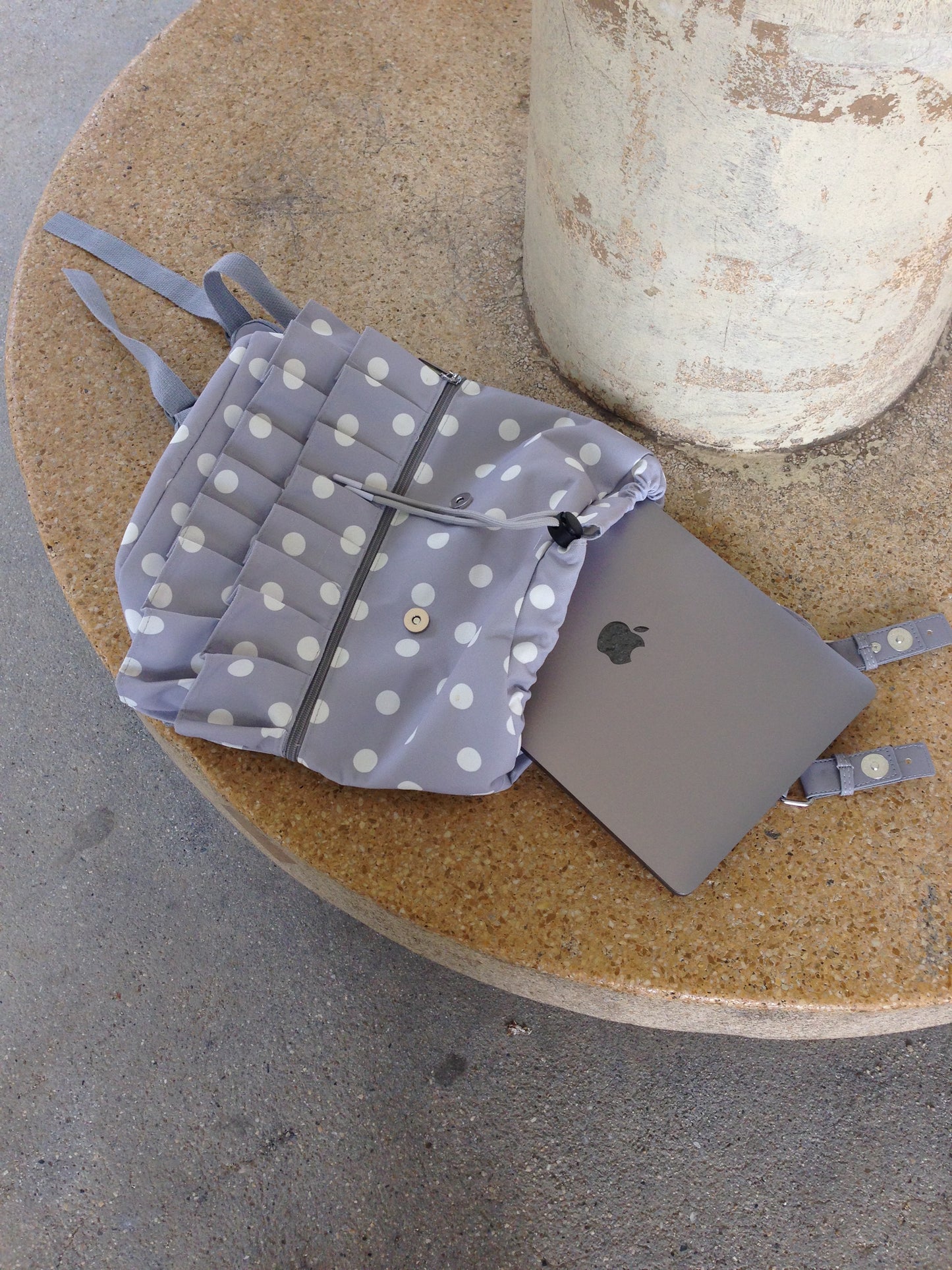 ドットフリルリュックサック DPB89150