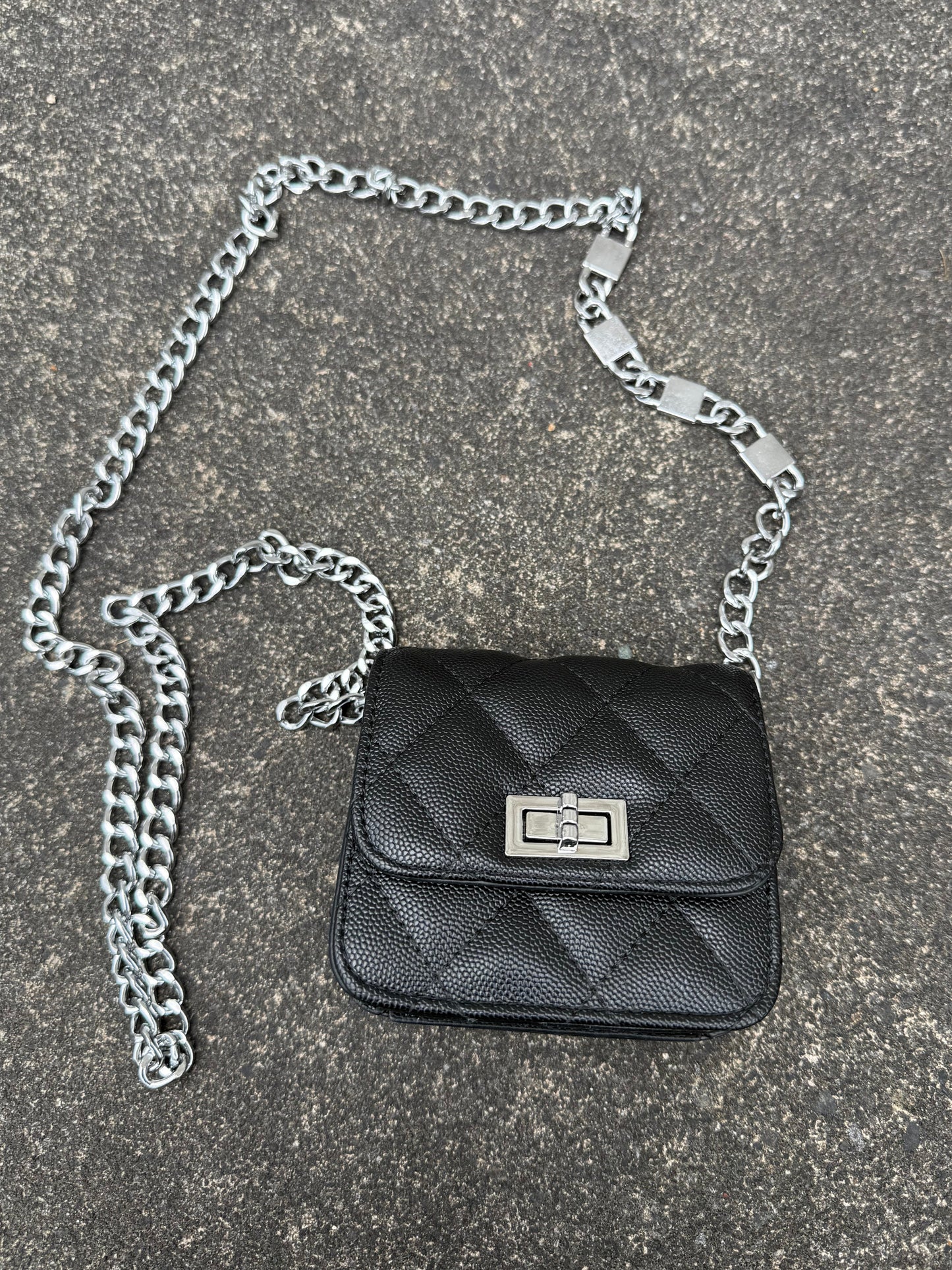 ショルダーチェーンミニバッグ DPB73389