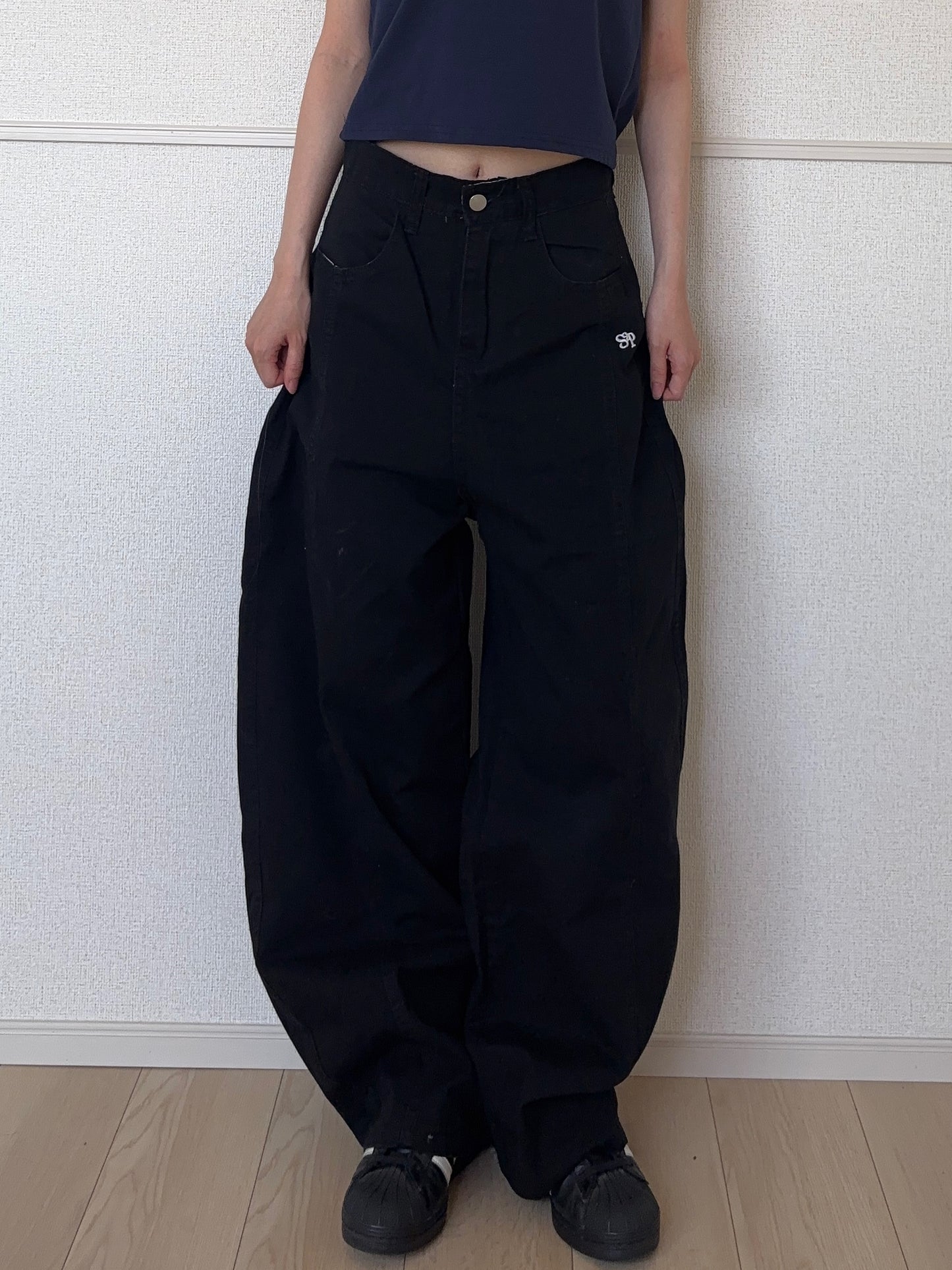 バックロゴブラックバルーンパンツ DPB88292