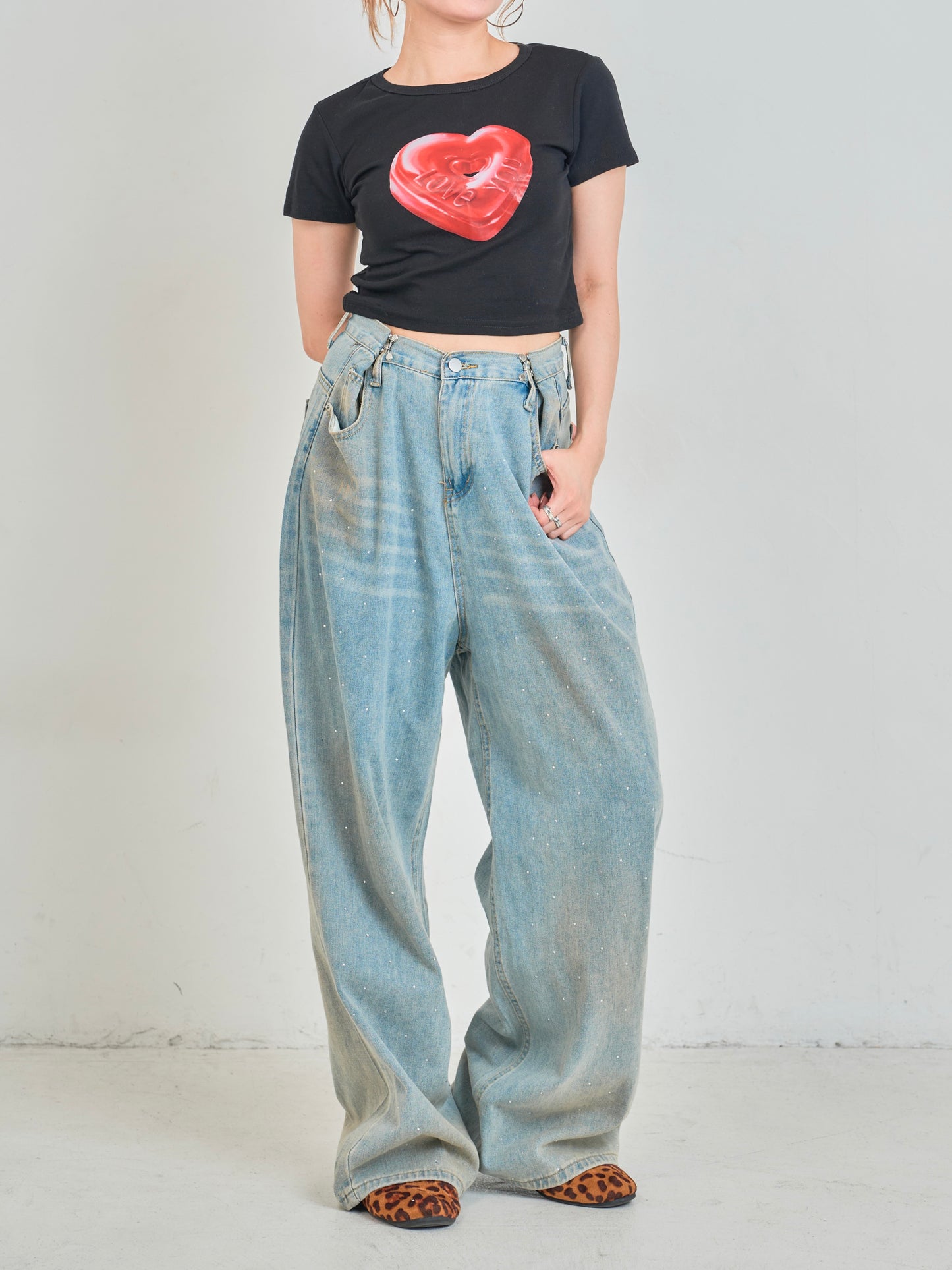 ストーンヴィンテージデニムパンツ DPB75047
