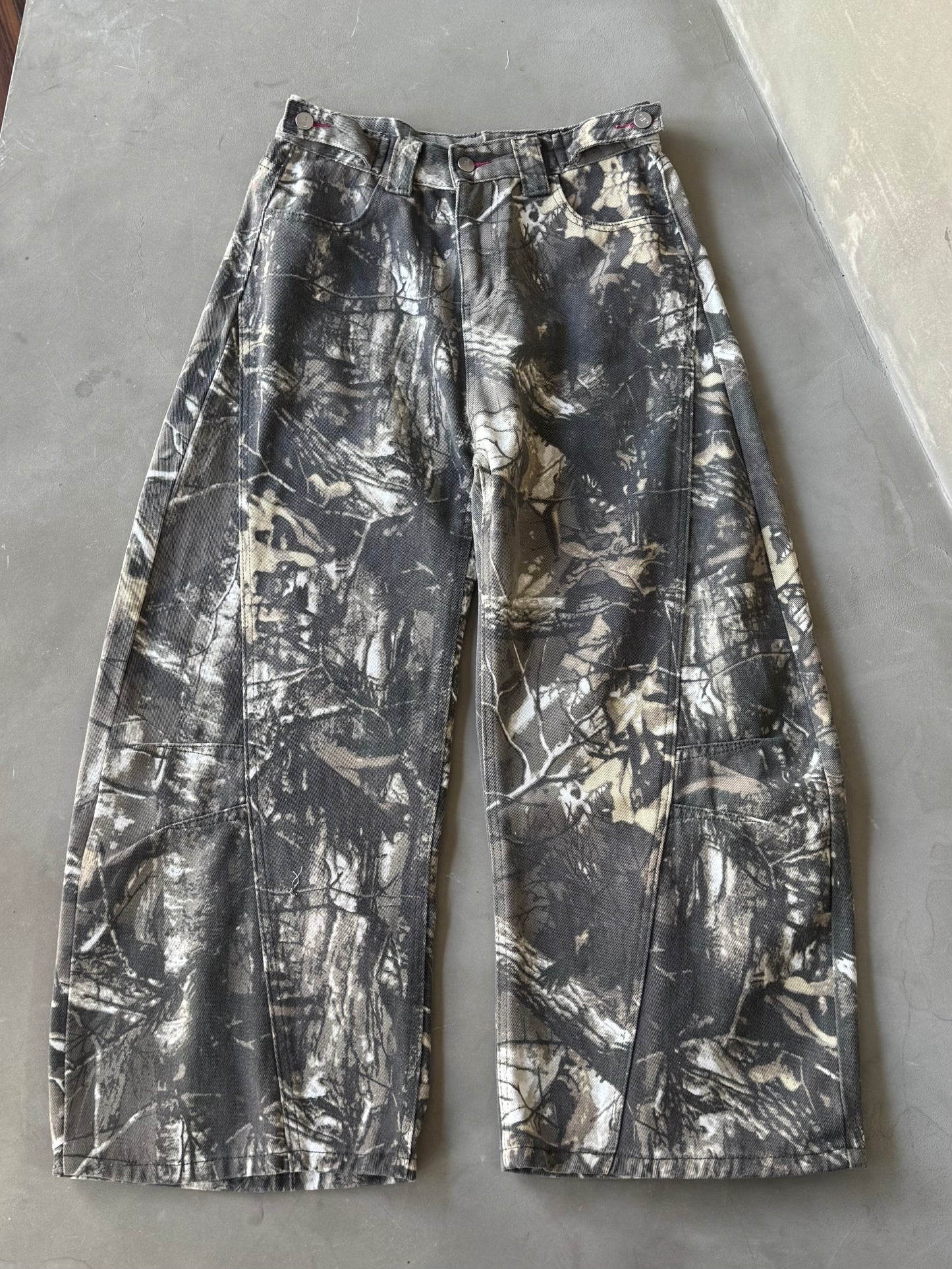 バックロゴワイドデニムパンツ DPB86201