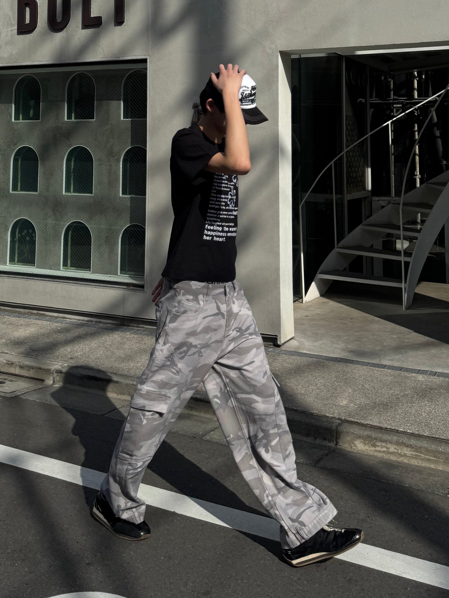 フラワーニュアンスTシャツ DPC05041