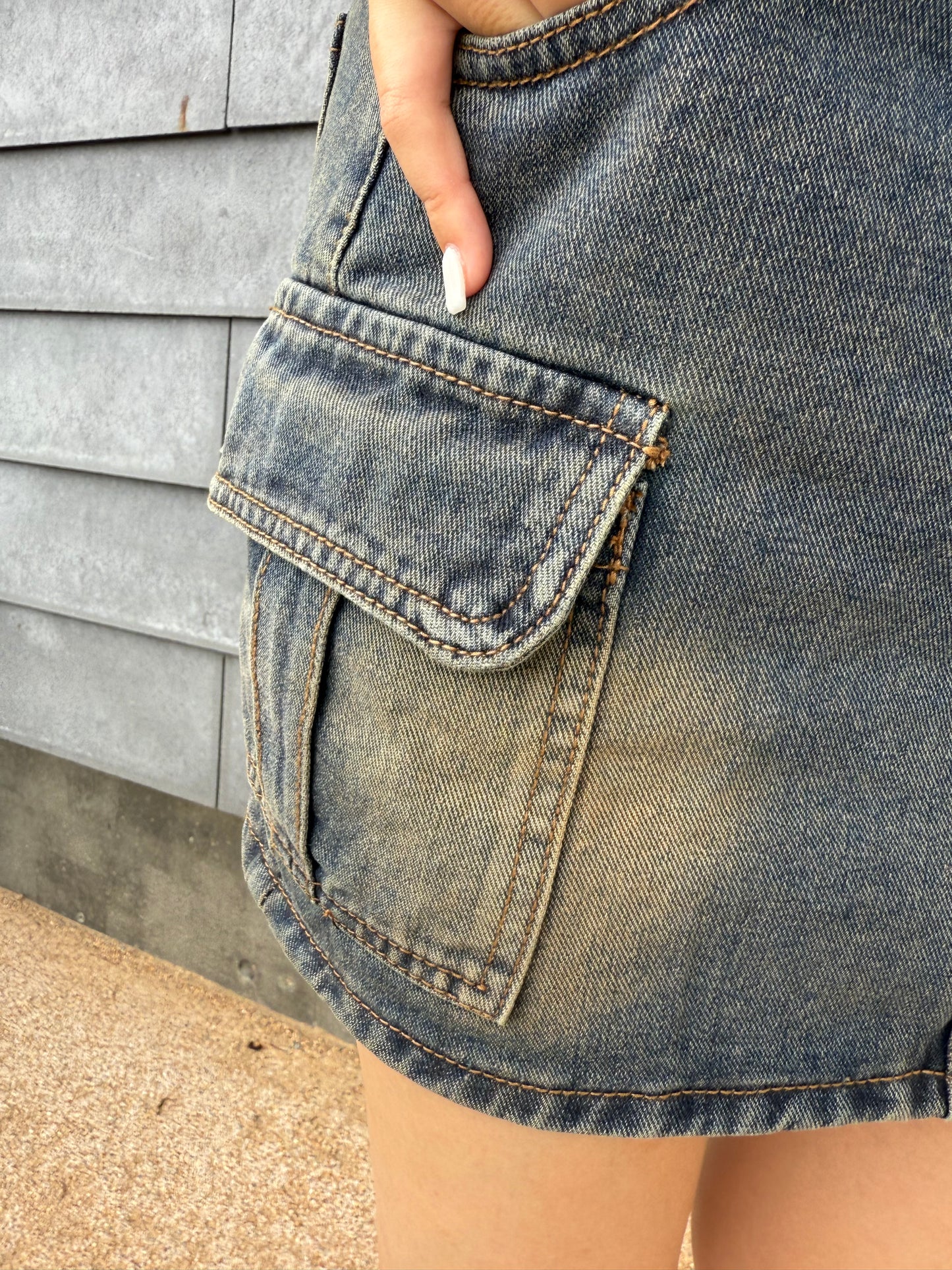 デニムミニサロペット DPB73502