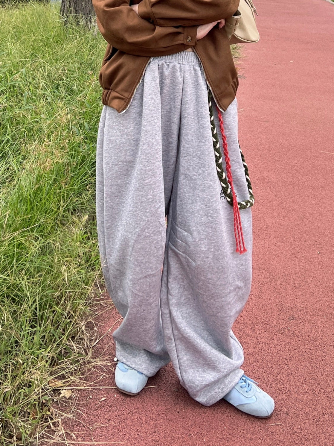 バルーンシルエットルーズスウェットパンツ DPB79215